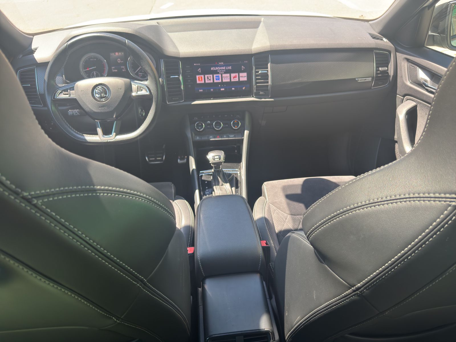 SKODA Kodiaq 2.0 TSI 4x4 Sport Line-image-5