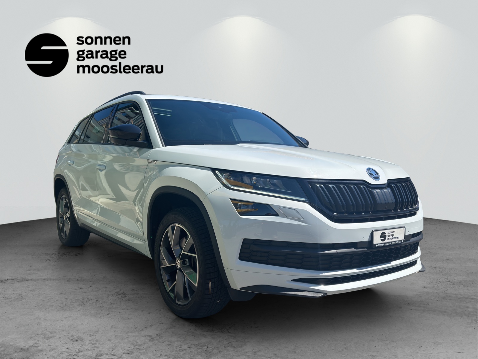 SKODA Kodiaq 2.0 TSI 4x4 Sport Line-image-1