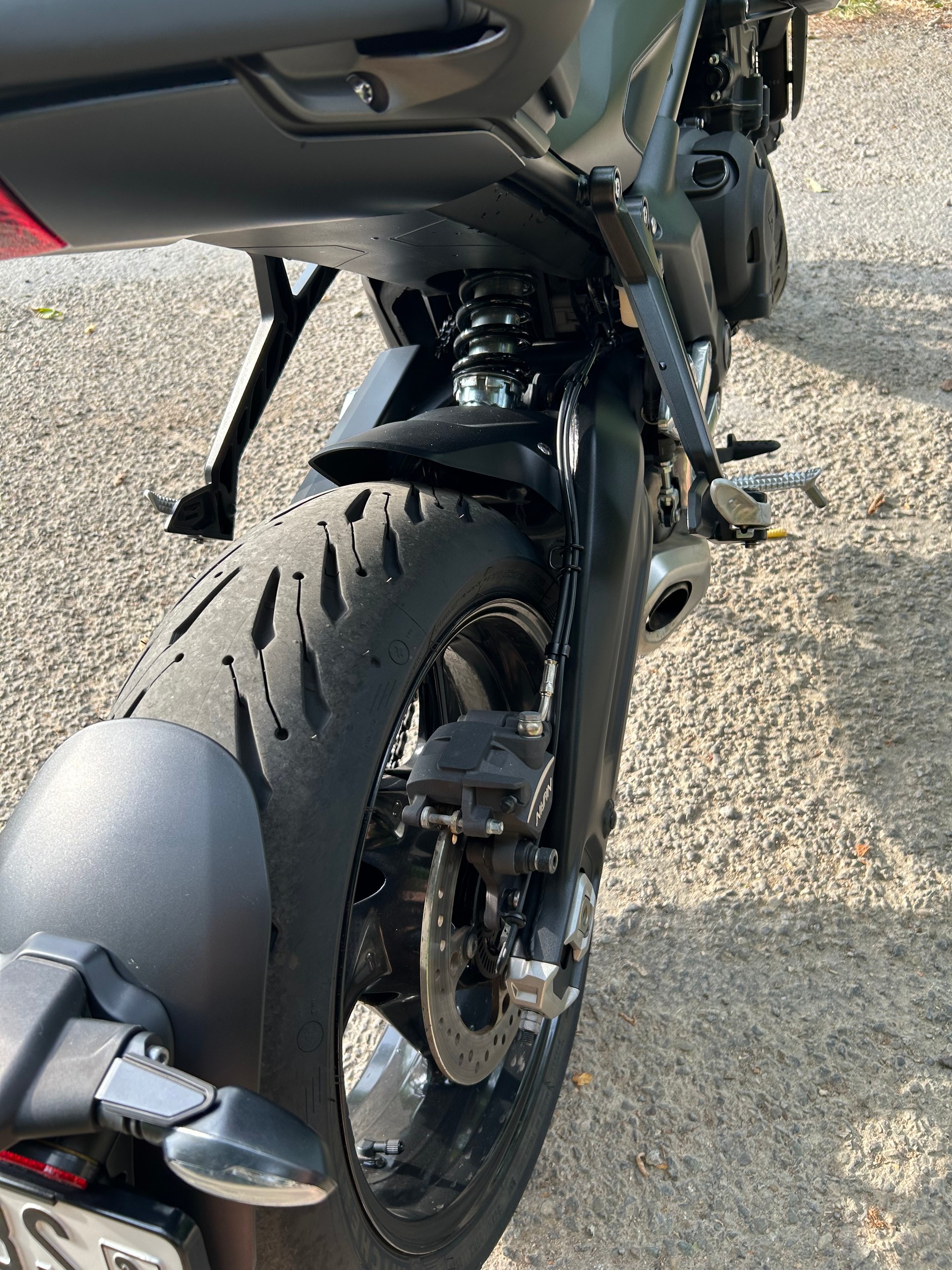 TRIUMPH Trident-image-8