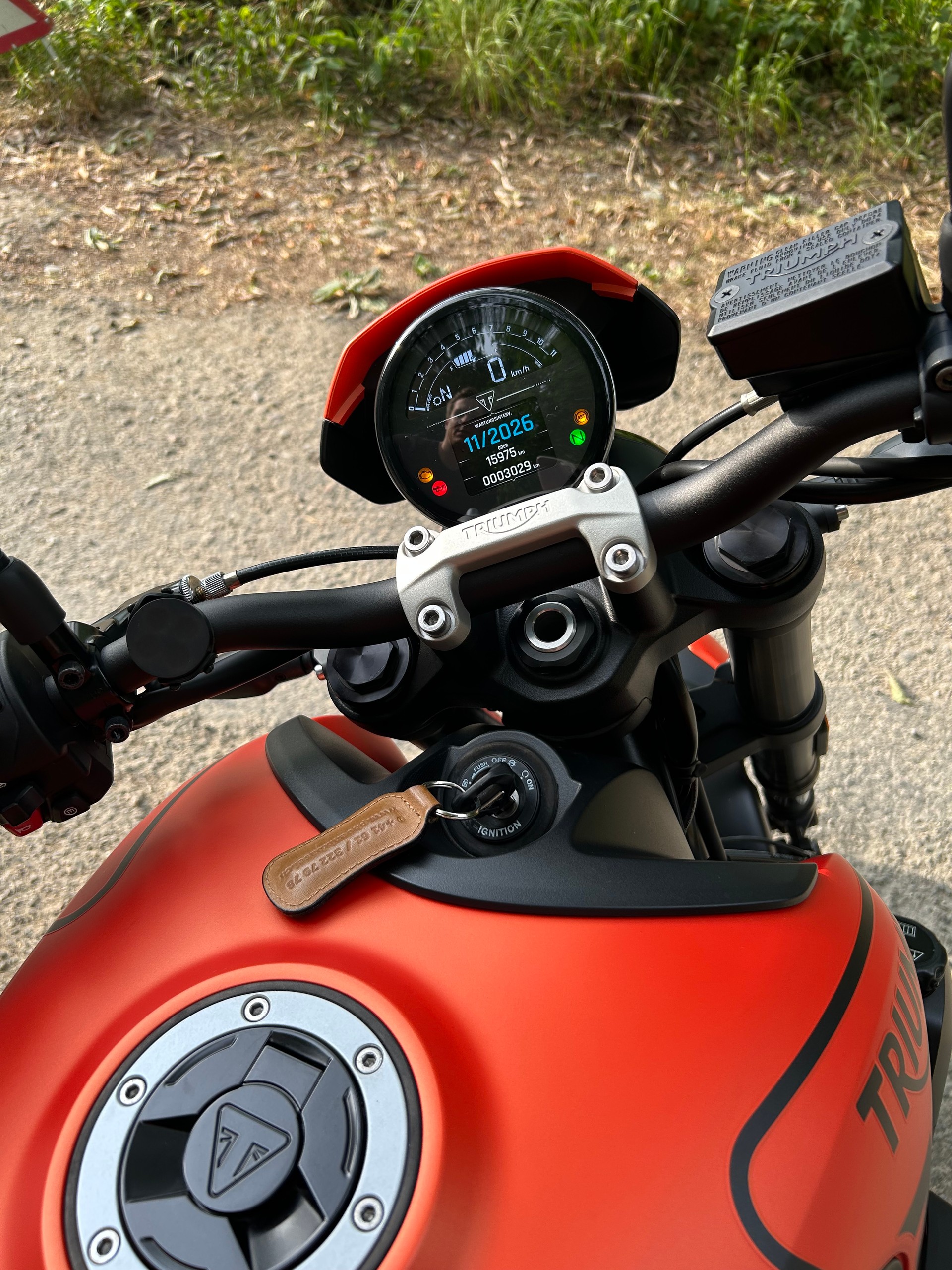 TRIUMPH Trident-image-5