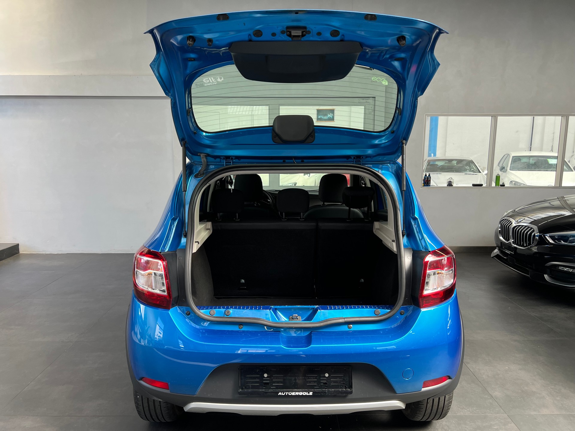 DACIA Sandero Tce 90 Stepway Ambiance-image-9