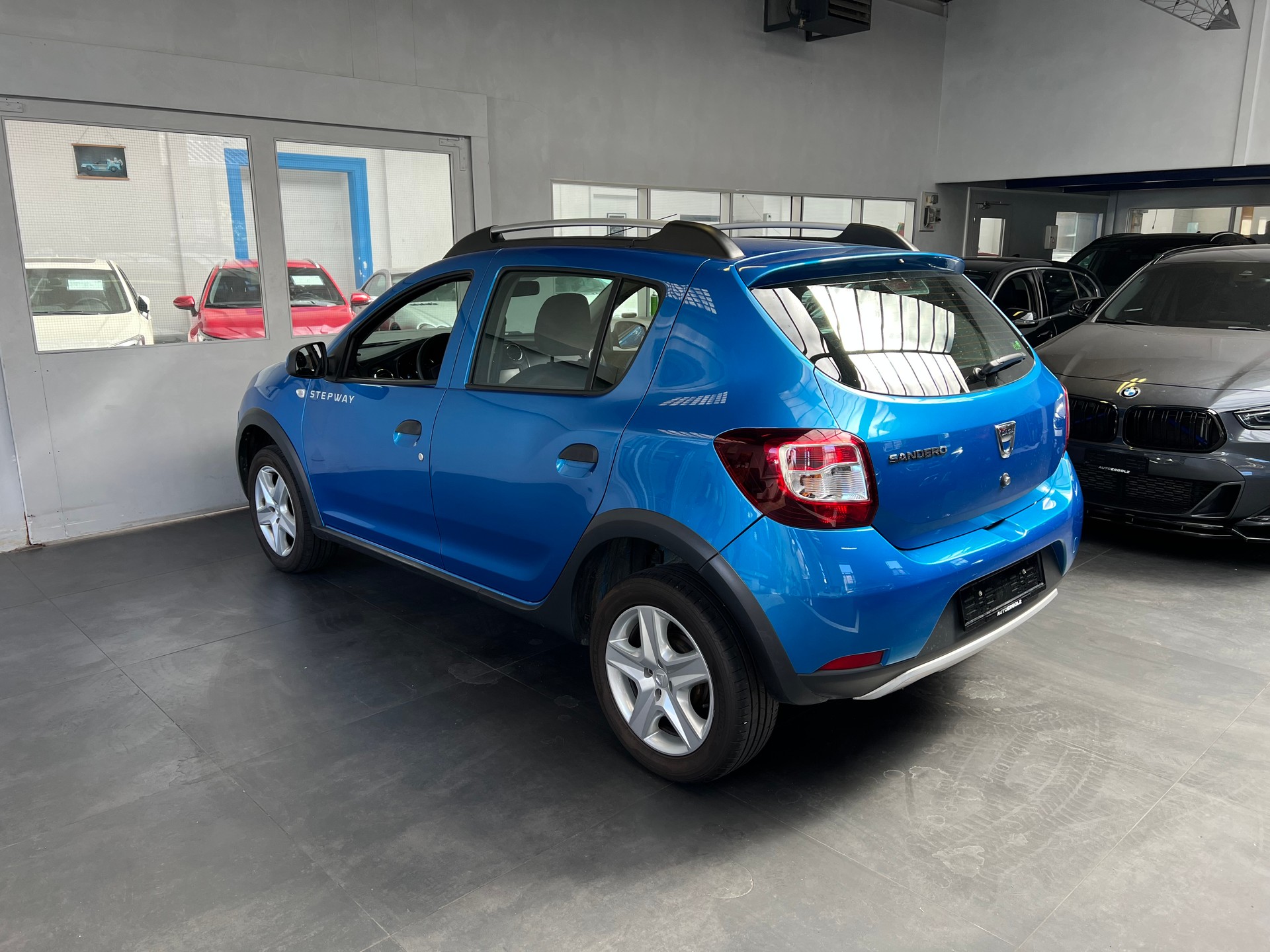 DACIA Sandero Tce 90 Stepway Ambiance-image-1