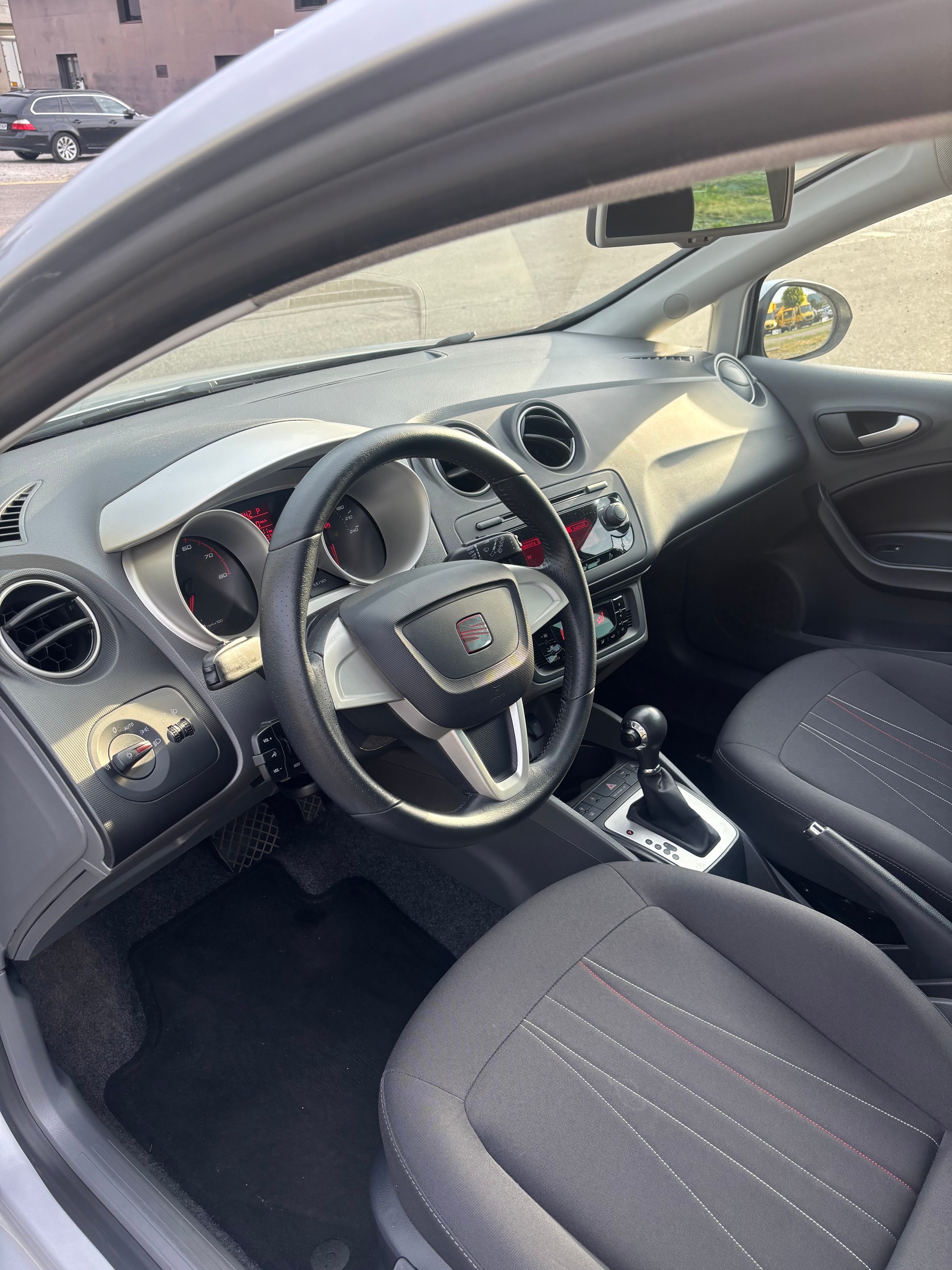 SEAT 1.2 TSI Copa Style DSG-image-4