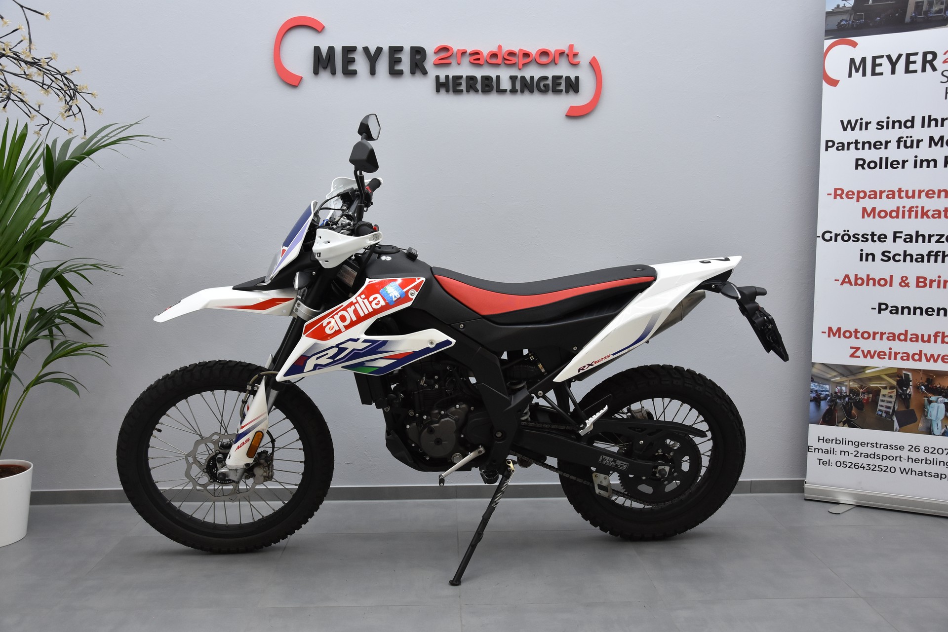 APRILIA RX 125-showroom-element-3