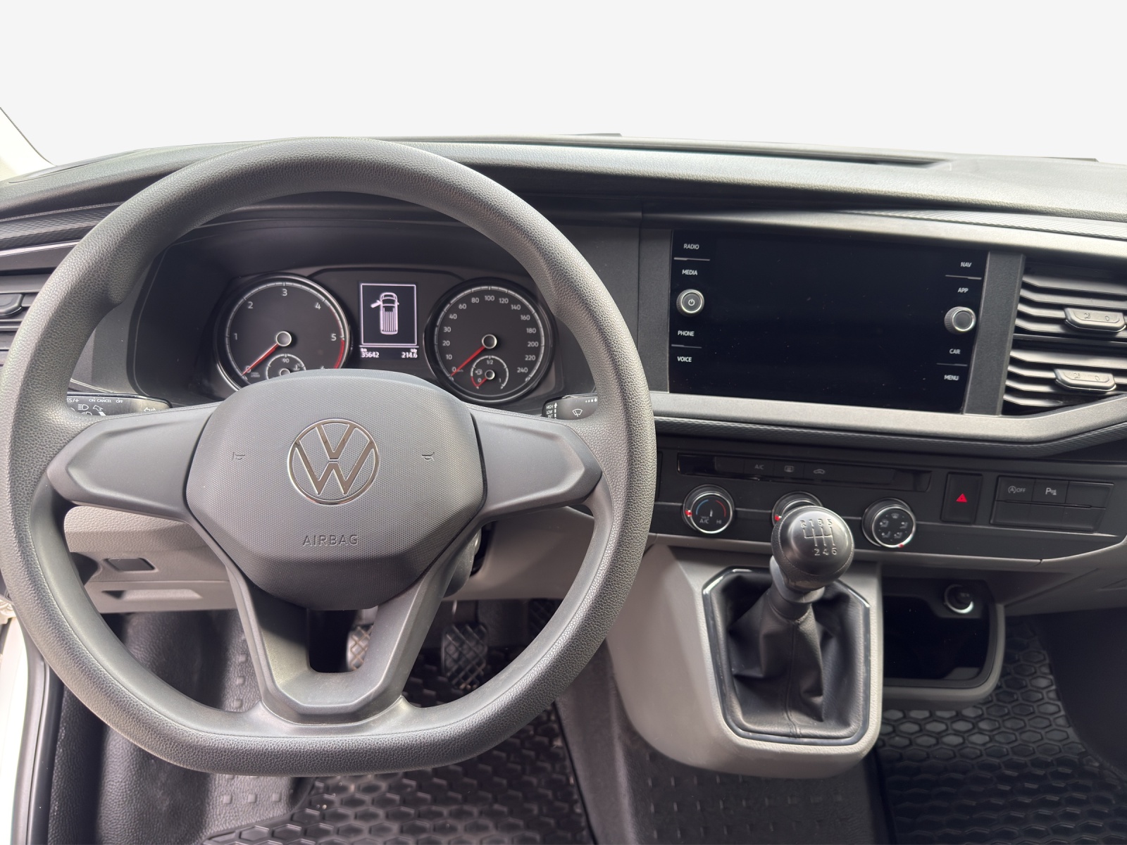 VW T6.1 2.0 TDI 4Motion-image-8