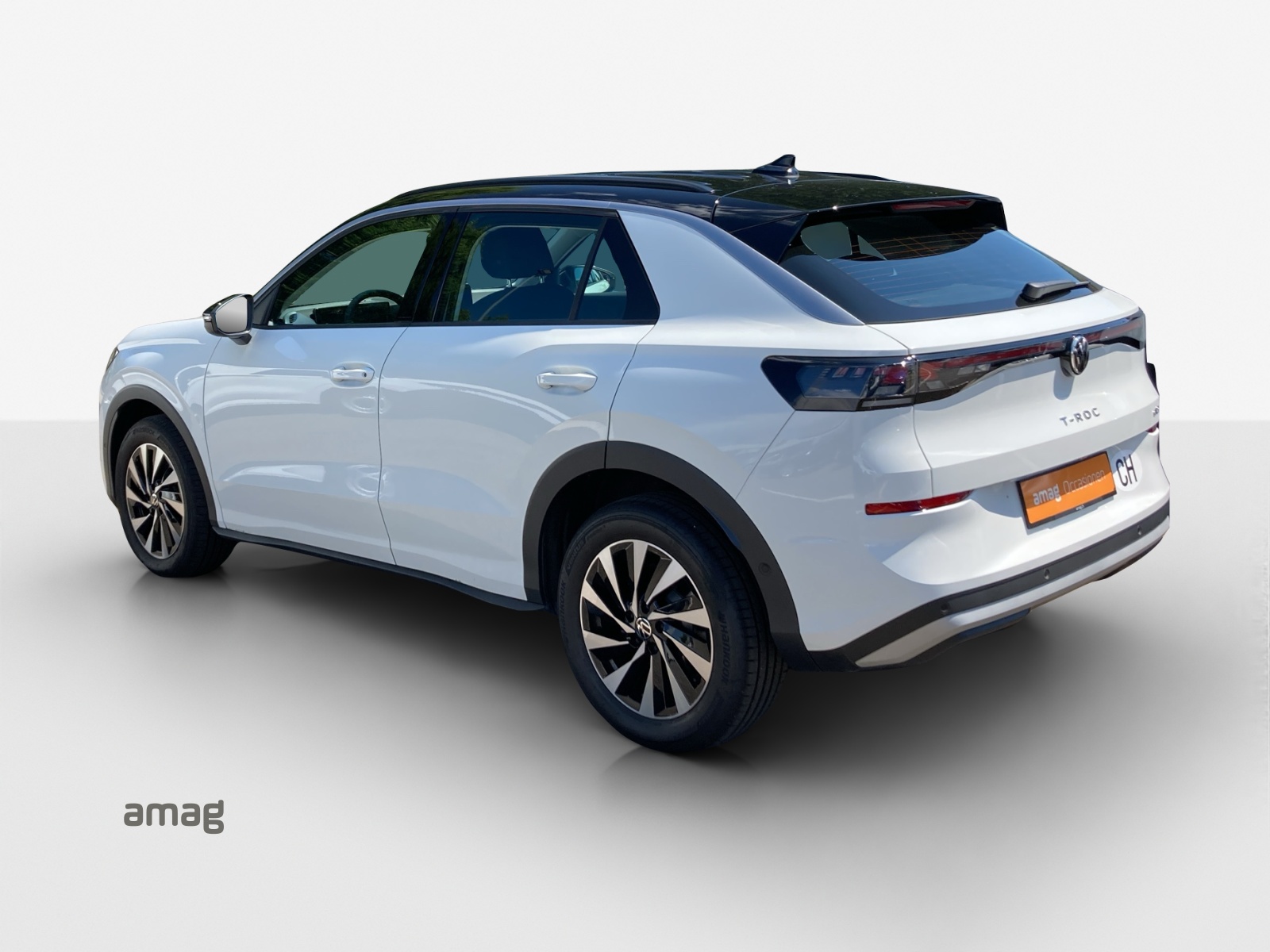 VW T-Roc 1.5 eTSI mHEV Life DSG-showroom-element-2
