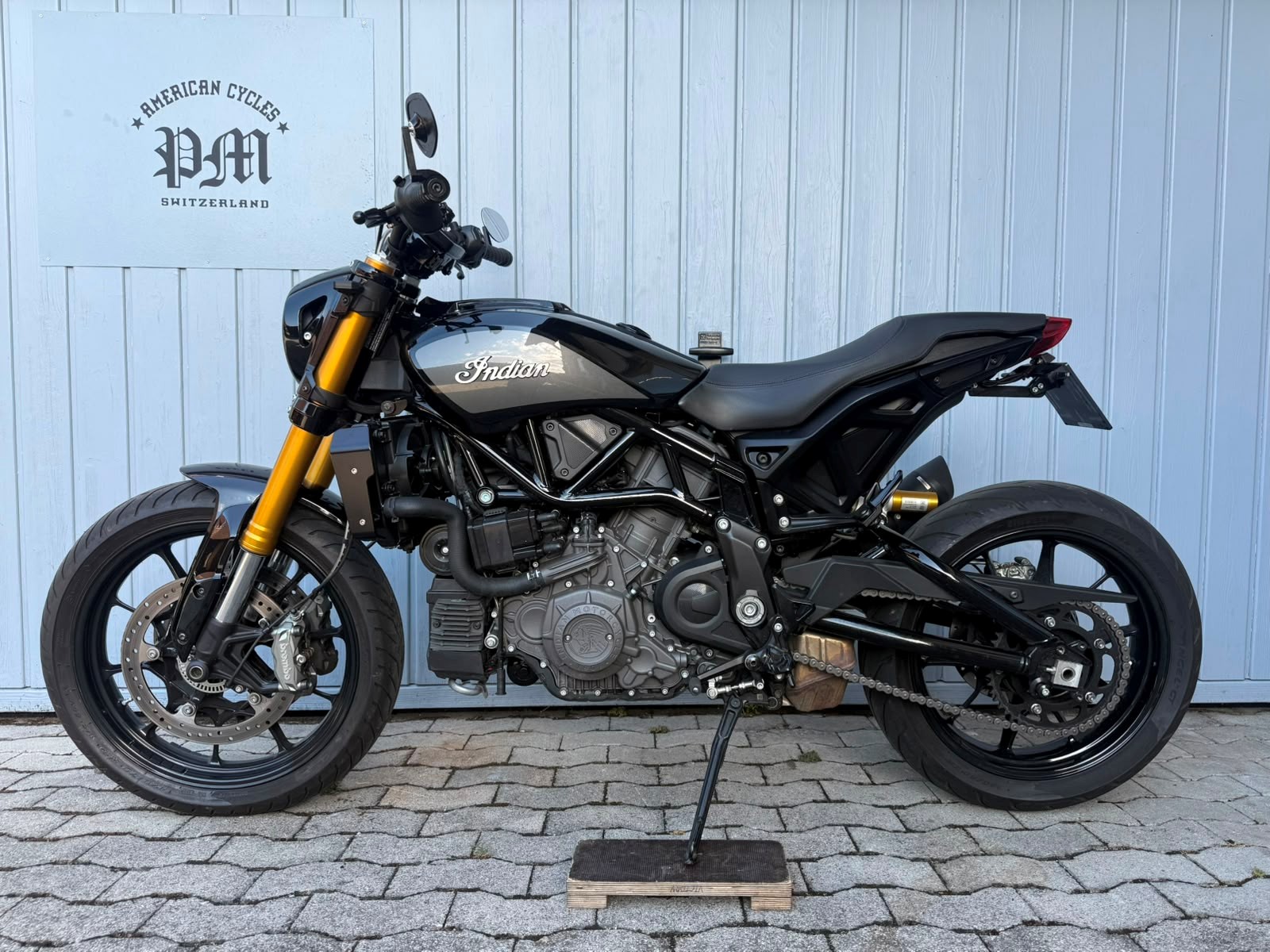 INDIAN FTR 1200 S-image-1