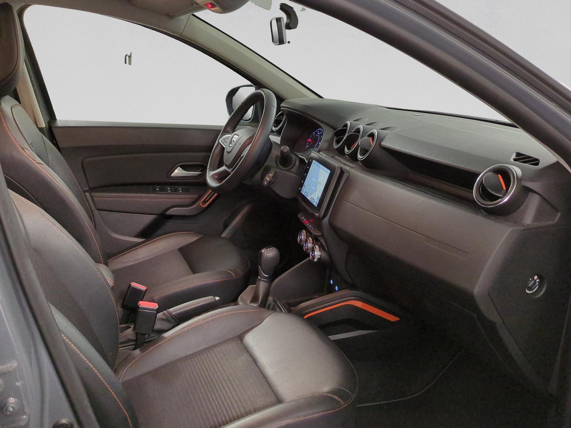 DACIA Duster TCe 150 Extreme EDC 4x2-image-14