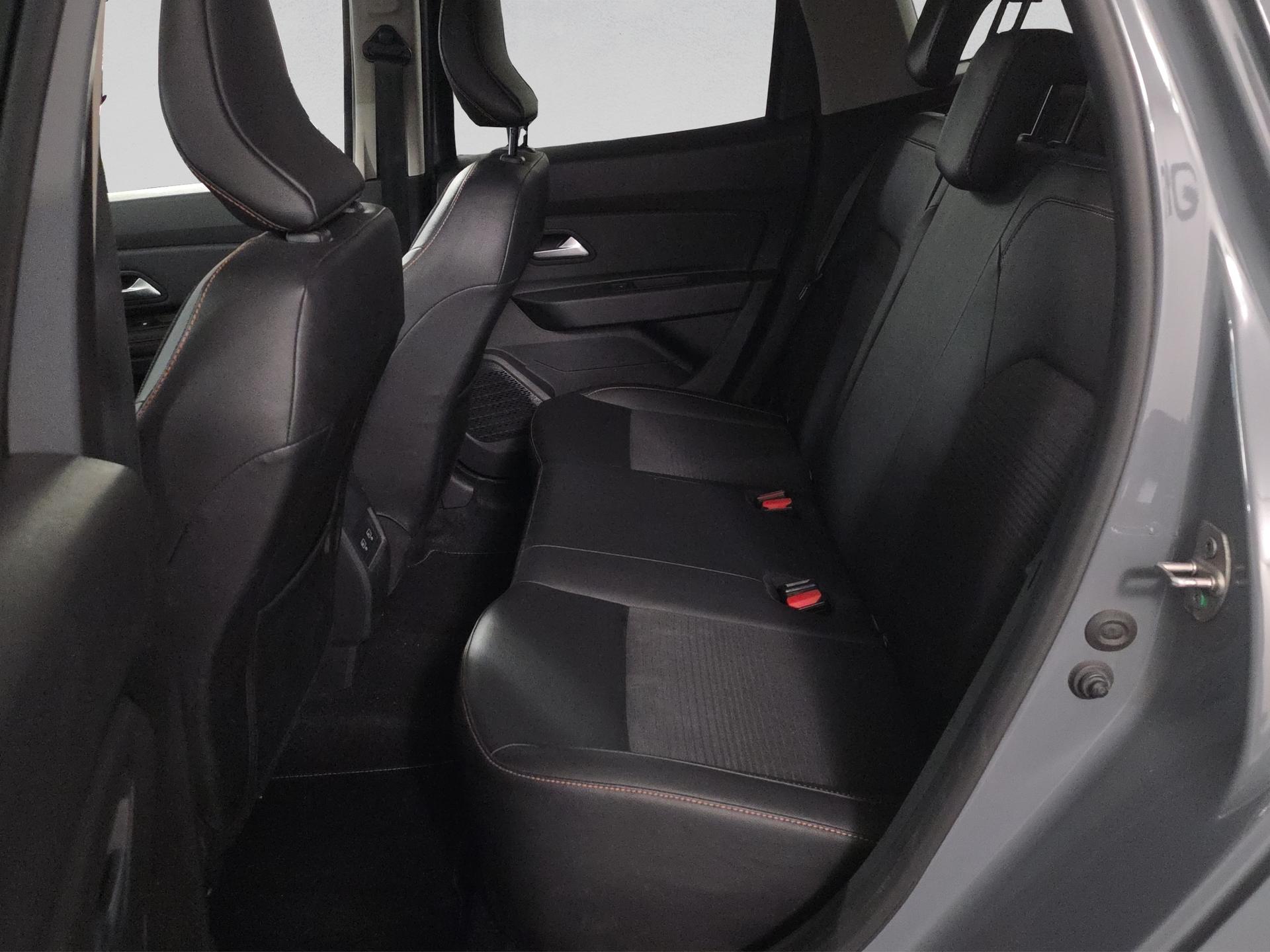 DACIA Duster TCe 150 Extreme EDC 4x2-image-14