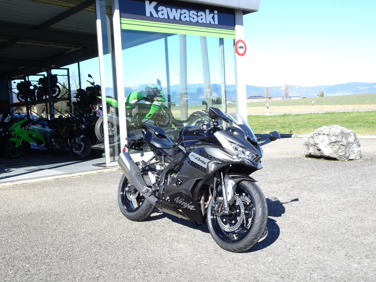 KAWASAKI Ninja ZX-4RR (35kW)-showroom-element-1