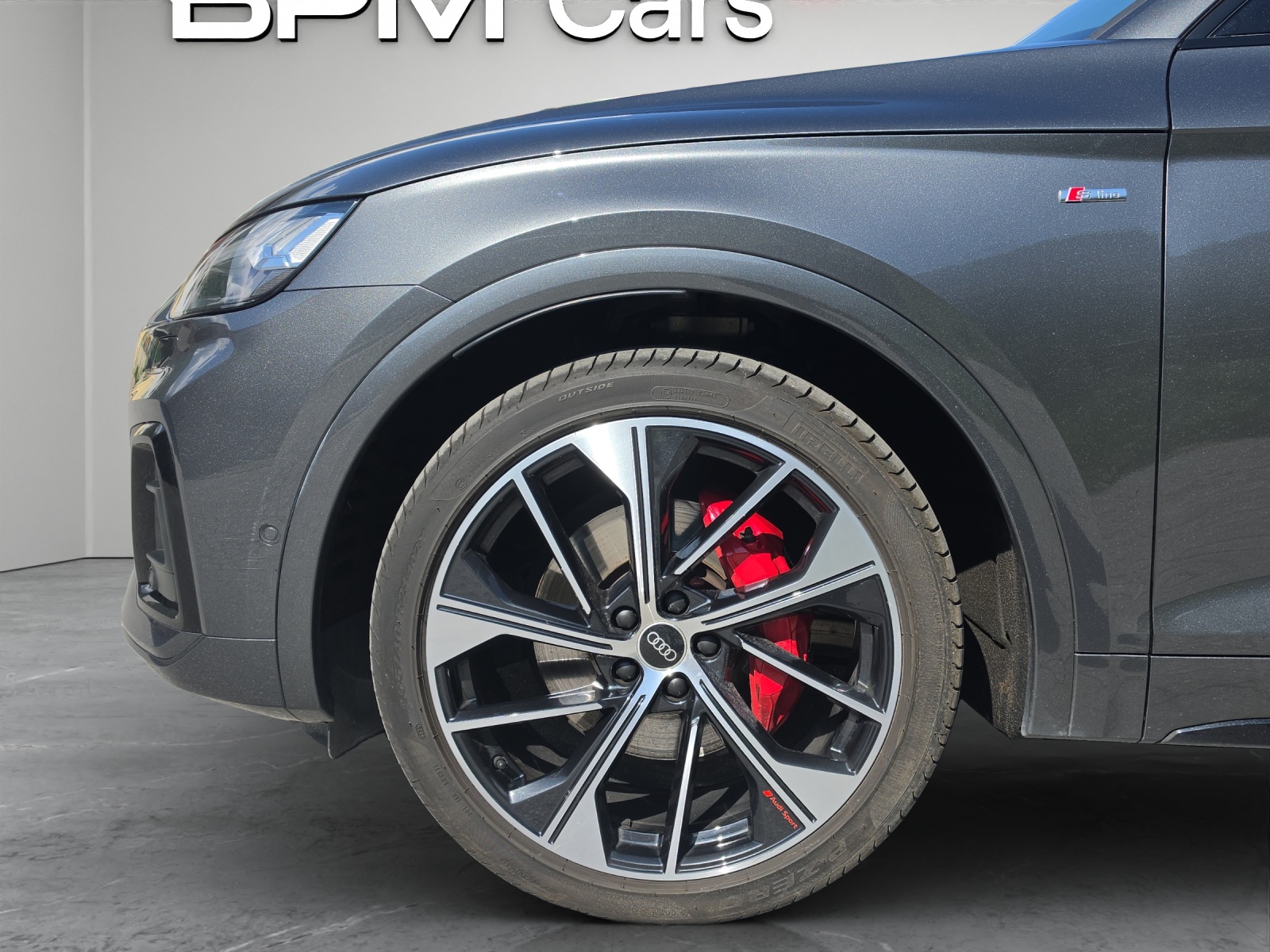 AUDI Q5 2.0 55 TFSI e S Line quattro S-Tronic-image-9
