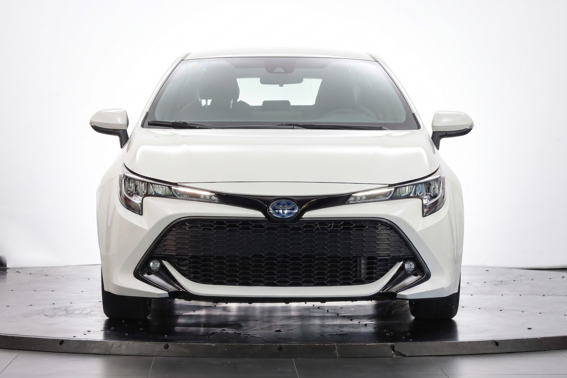 TOYOTA Corolla 1.8 HSD Trend e-CVT-image-1