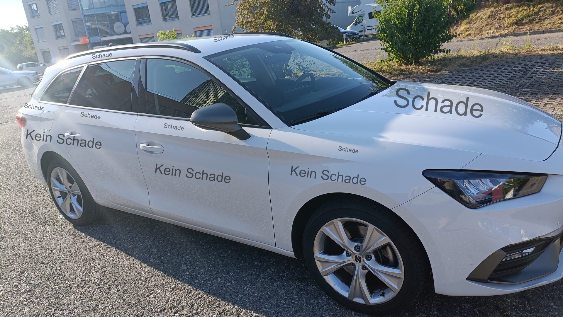SEAT 1.4 eHybrid FR DSG-image-1