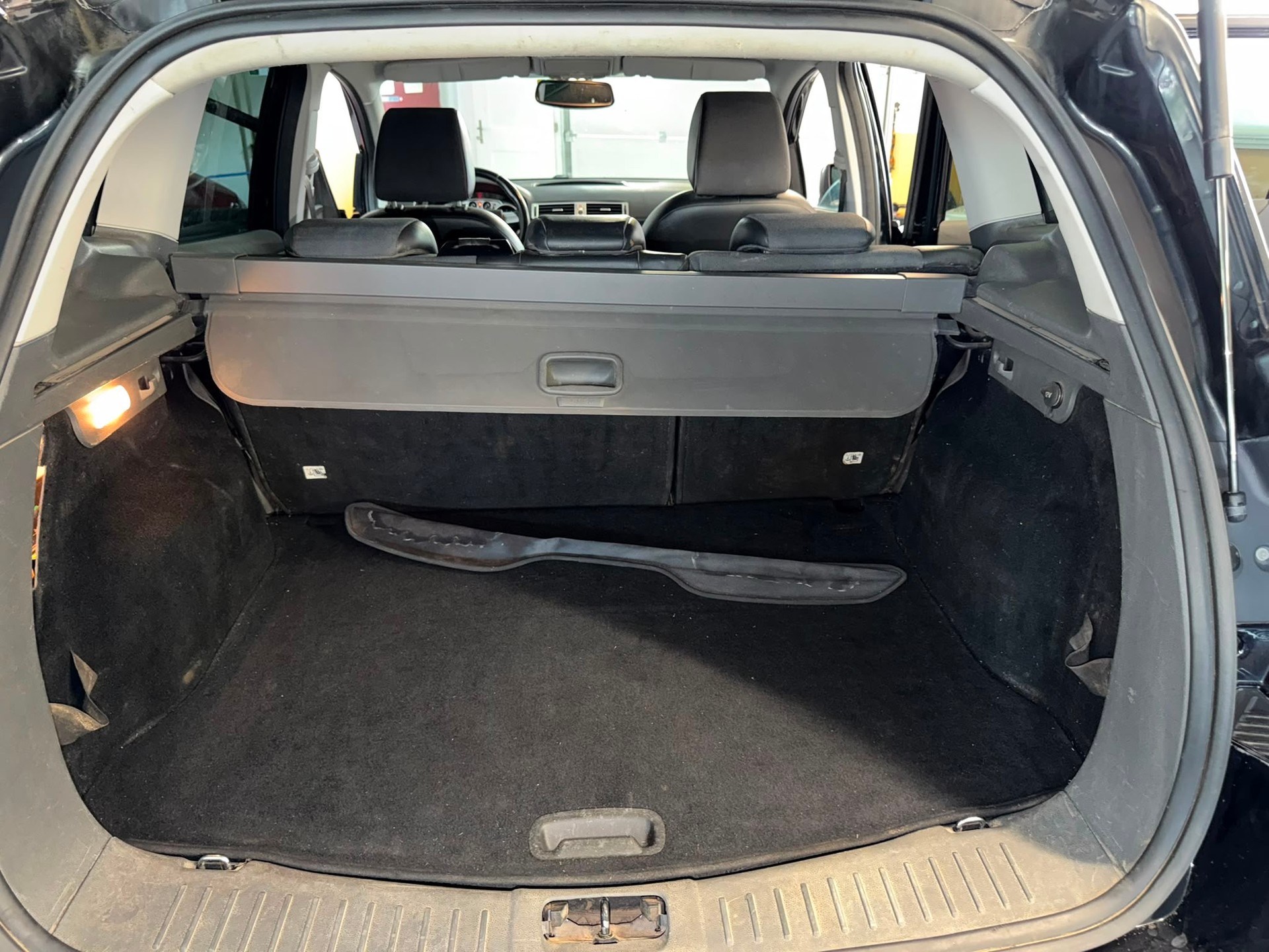 FORD Kuga 2.0 TDCi Titanium 4WD-image-14