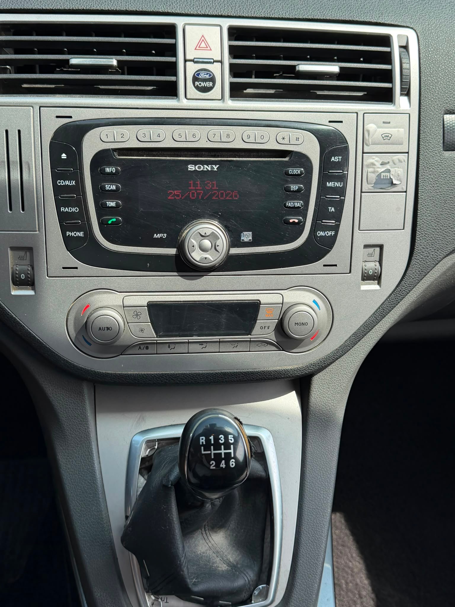 FORD Kuga 2.0 TDCi Titanium 4WD-image-7