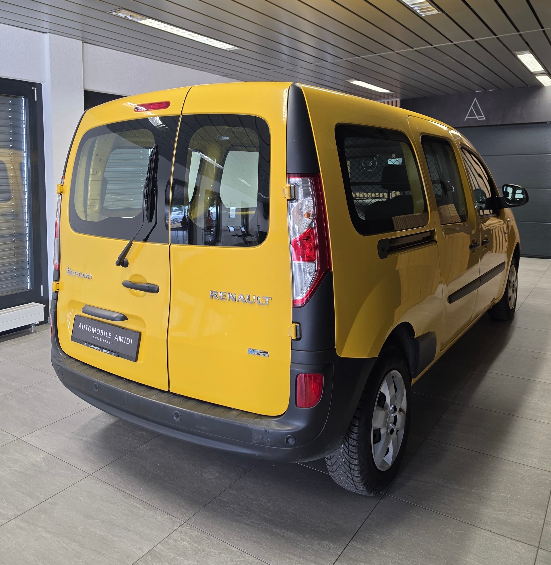 RENAULT Kangoo Maxi Z.E. 33 R60 Business 2 Pl.-image-4