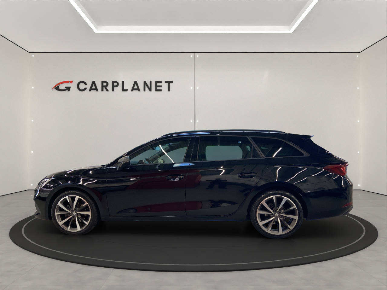 SEAT Leon ST 1.5 eTSI 150 FR DSG-image-1