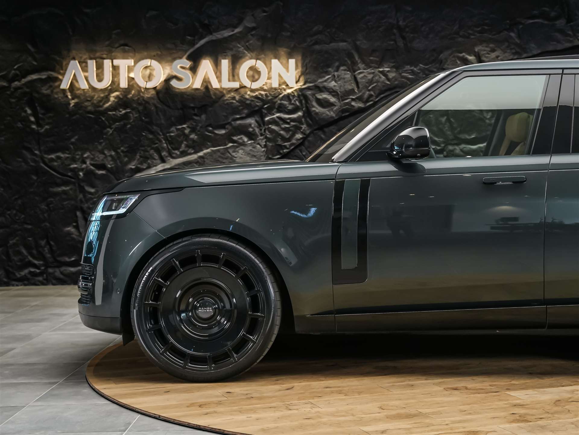 LAND ROVER Range Rover 4.4 V8 Autobiography *24" Felgen*Massage*Panorama*-image-18