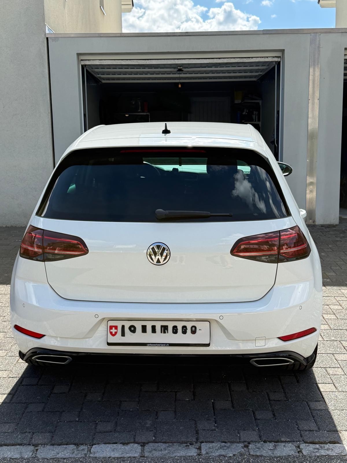 VW 2.0 TDI Comfortline DSG 4m-image-3