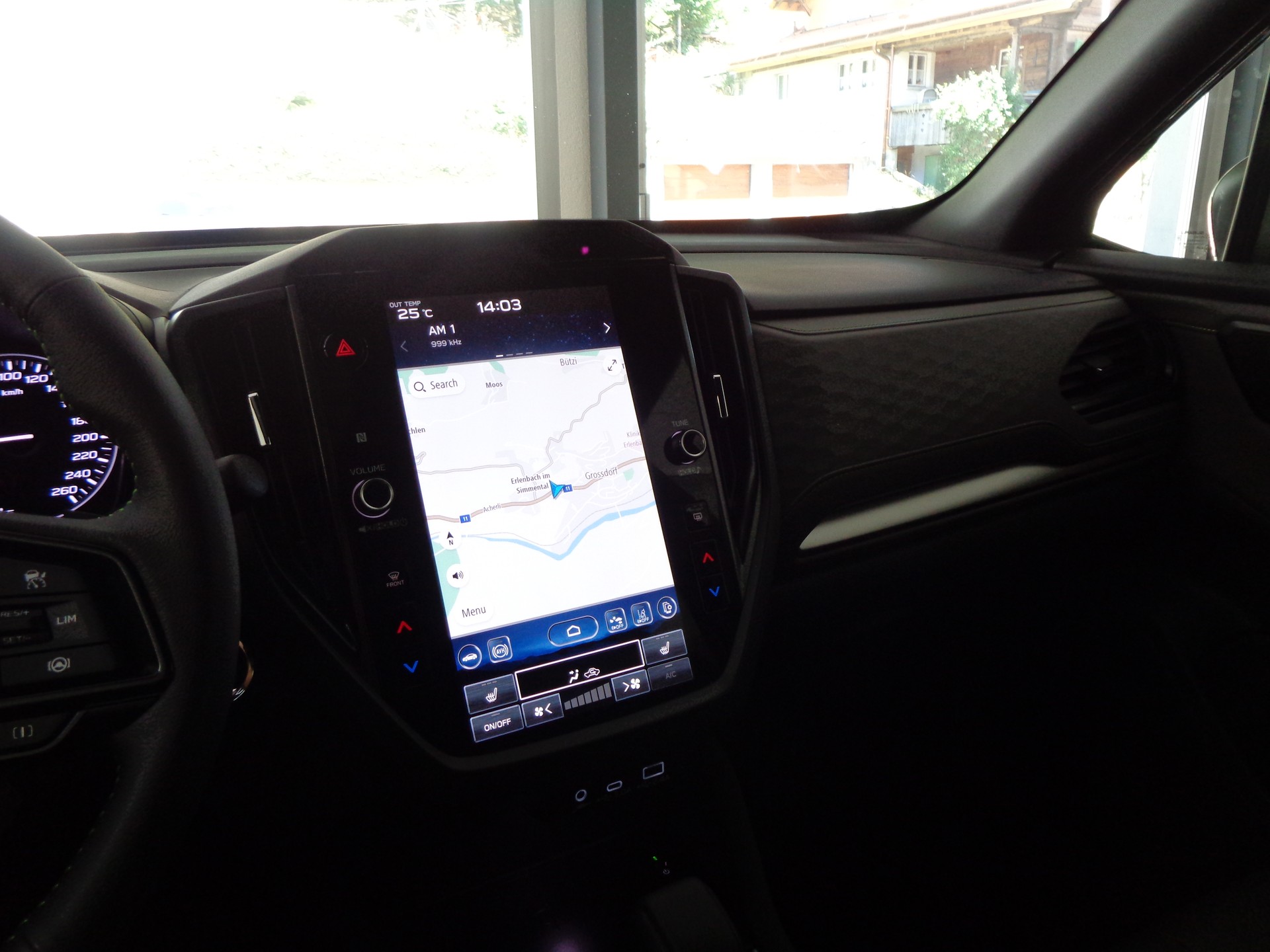SUBARU Forester 2.0i e-Boxer Sport Lineartronic-image-12