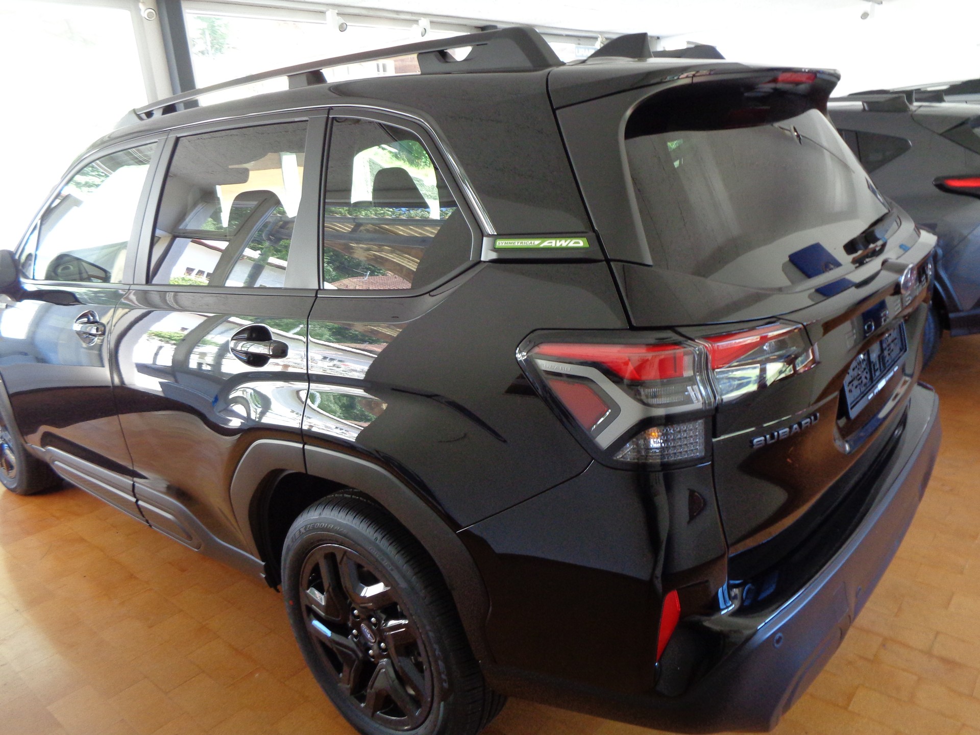 SUBARU Forester 2.0i e-Boxer Sport Lineartronic-image-5