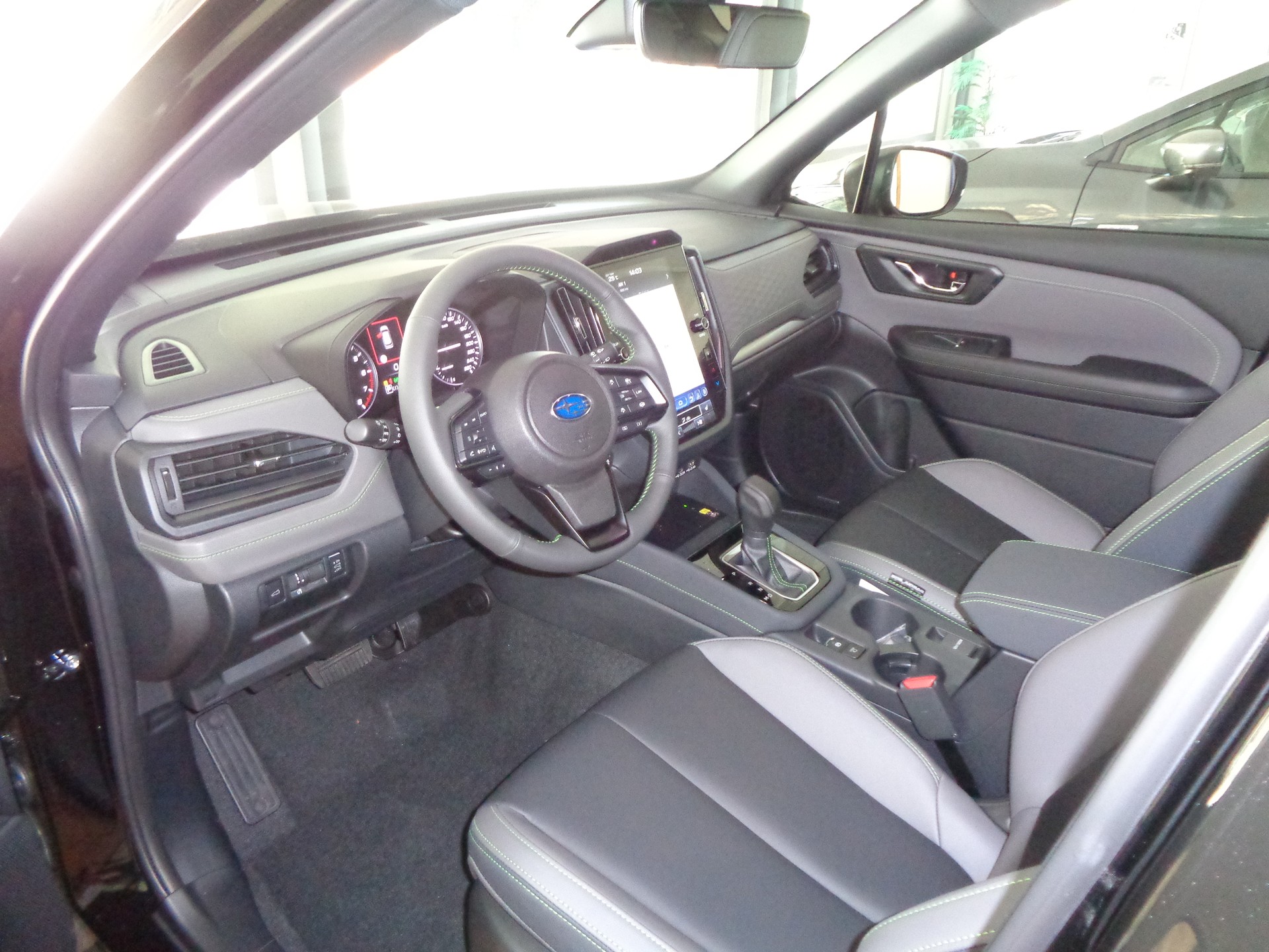 SUBARU Forester 2.0i e-Boxer Sport Lineartronic-image-10