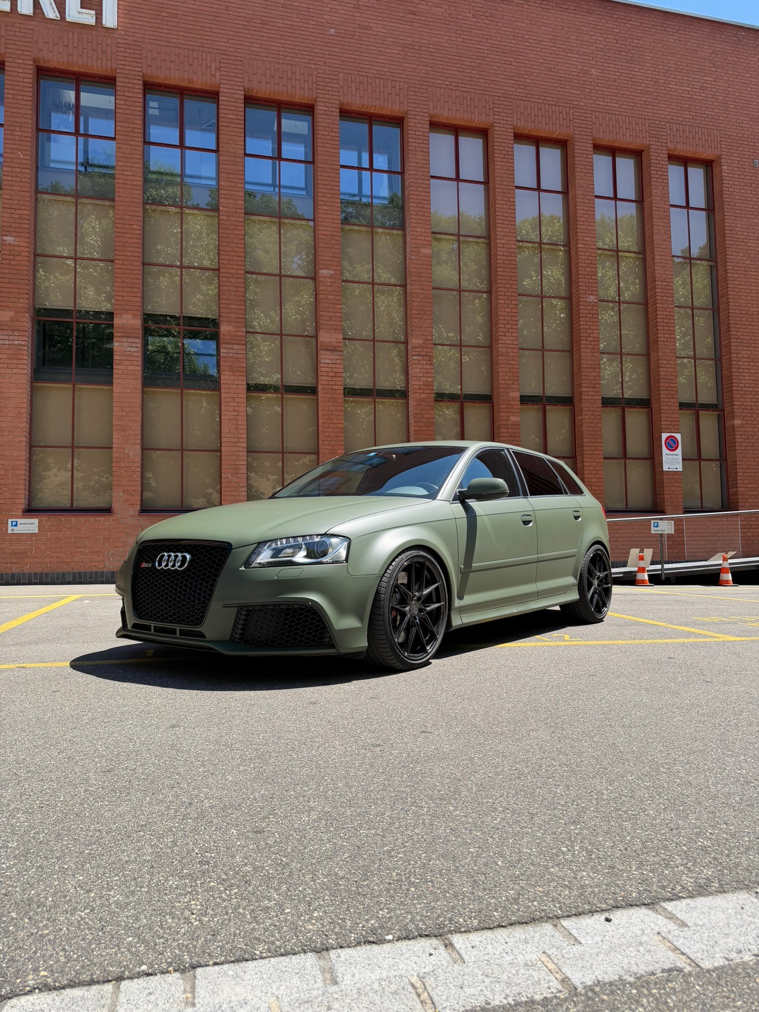 AUDI 2.5 T FSI quattro S-Tronic-image-0
