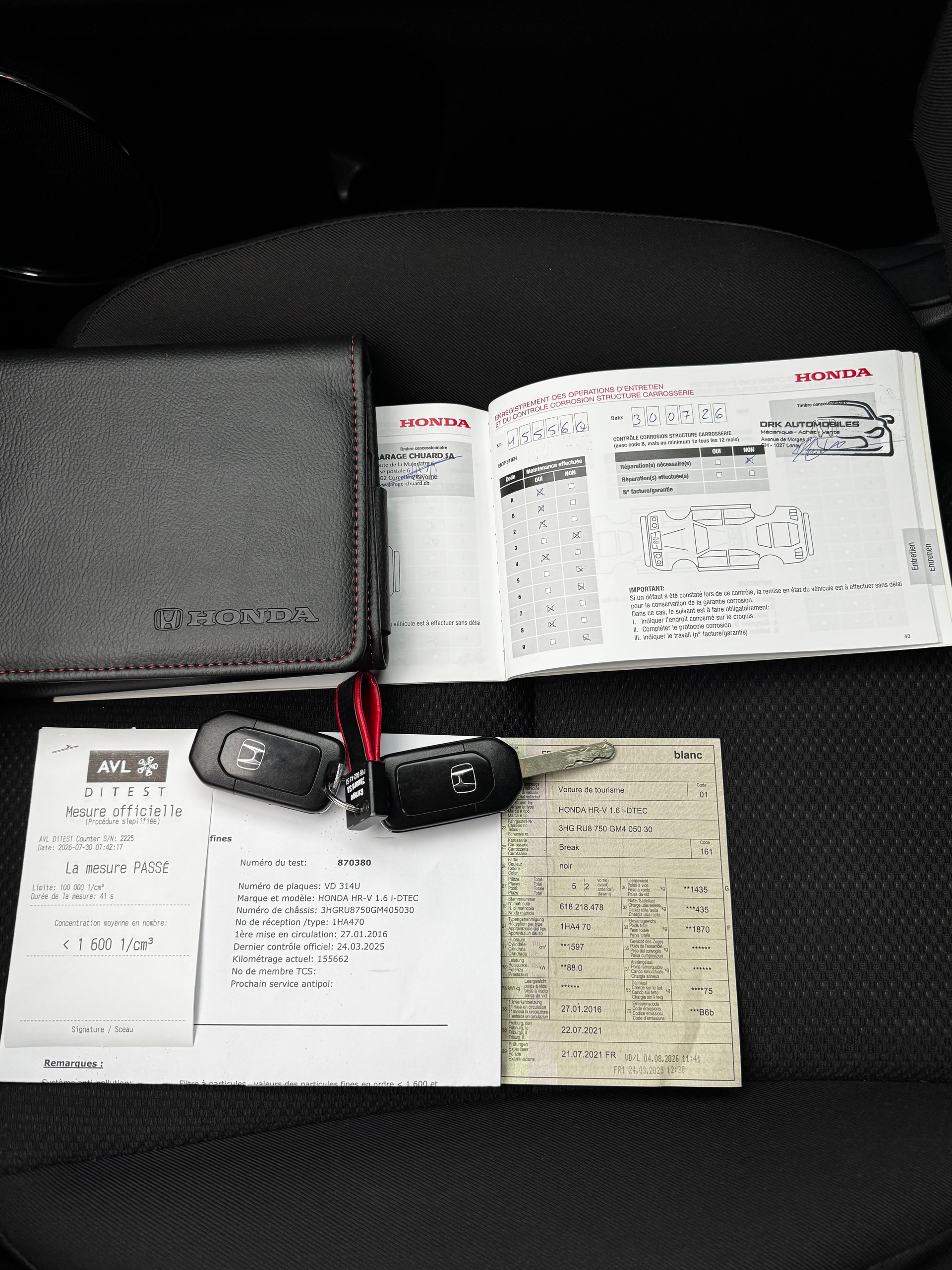 HONDA HR-V 1.6i-DTEC Elegance-image-15
