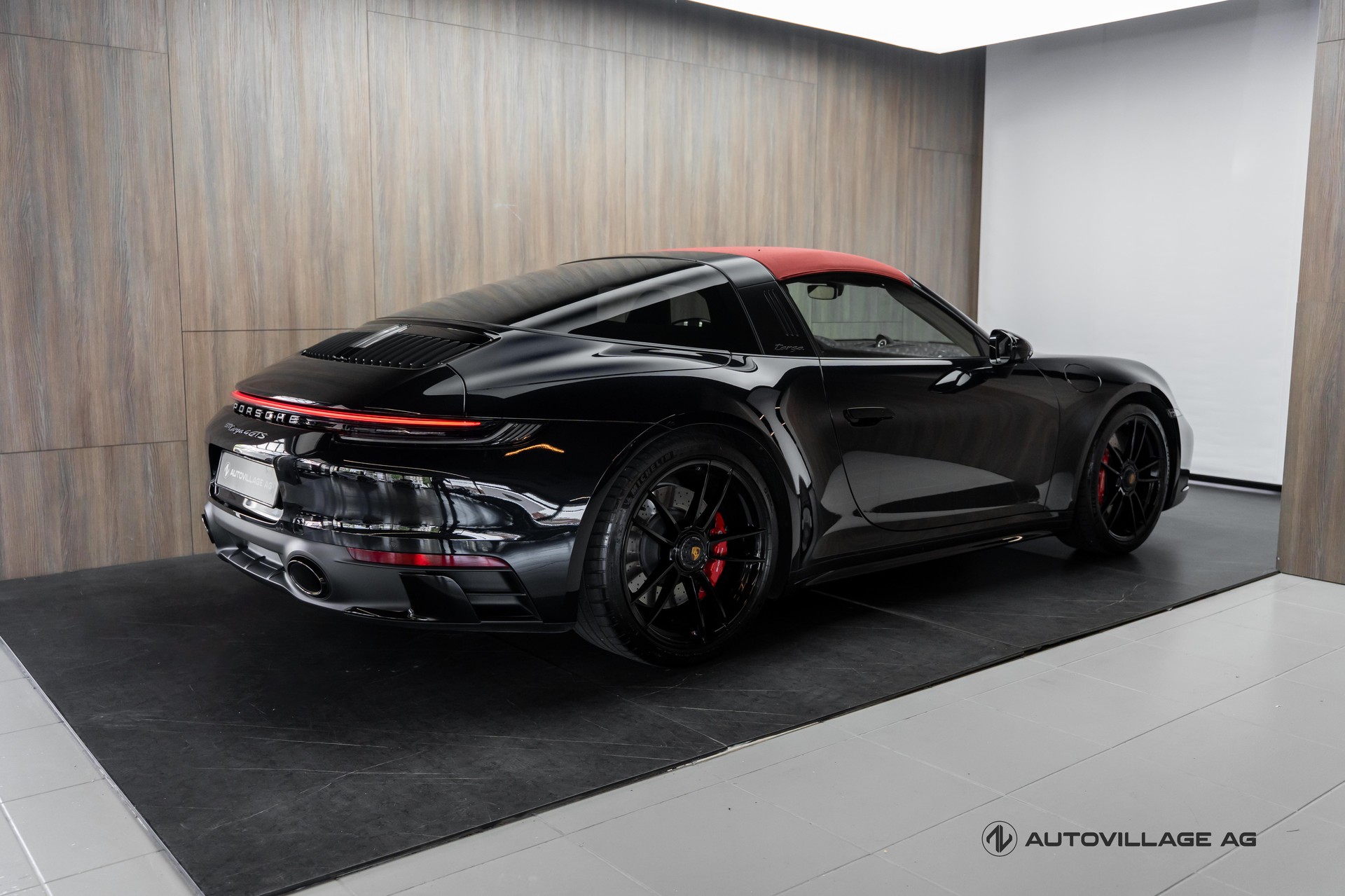 PORSCHE 911 Targa 4 GTS PDK-image-2