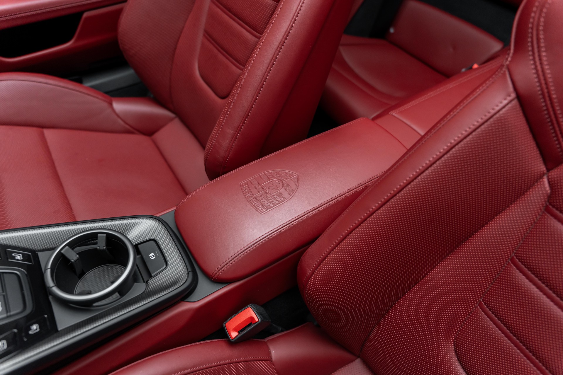 PORSCHE 911 Targa 4 GTS PDK-image-16