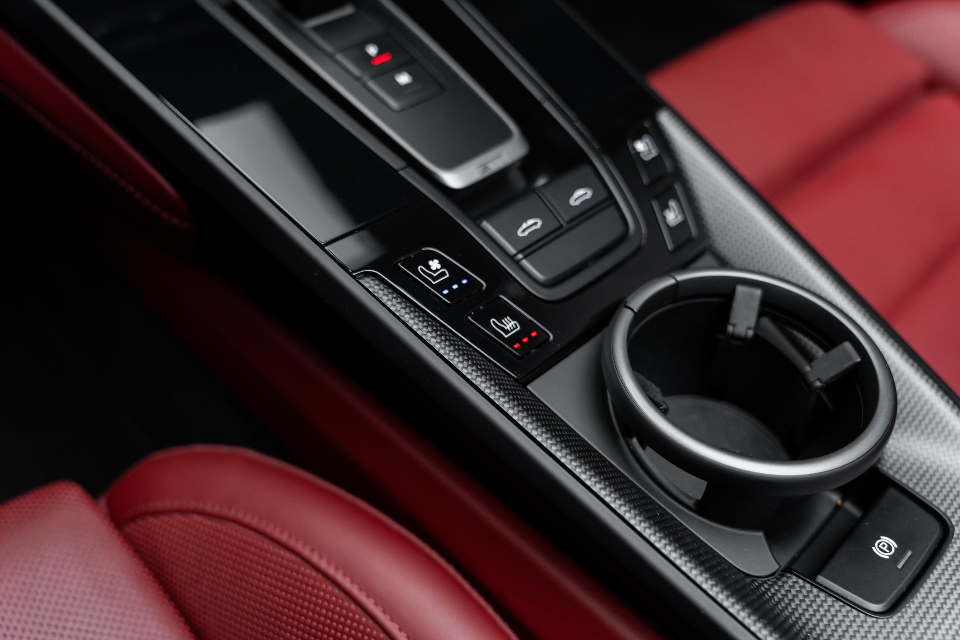 PORSCHE 911 Targa 4 GTS PDK-image-15
