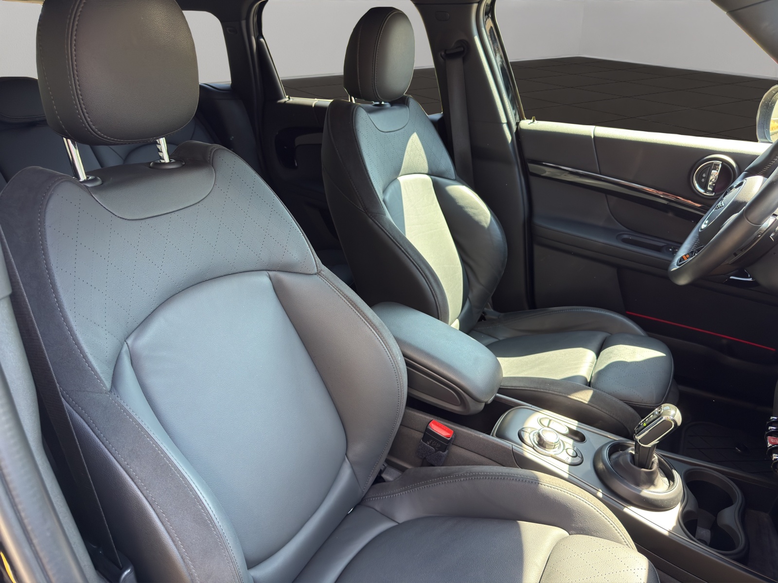 MINI Countryman Cooper S ALL4 Steptronic-image-17