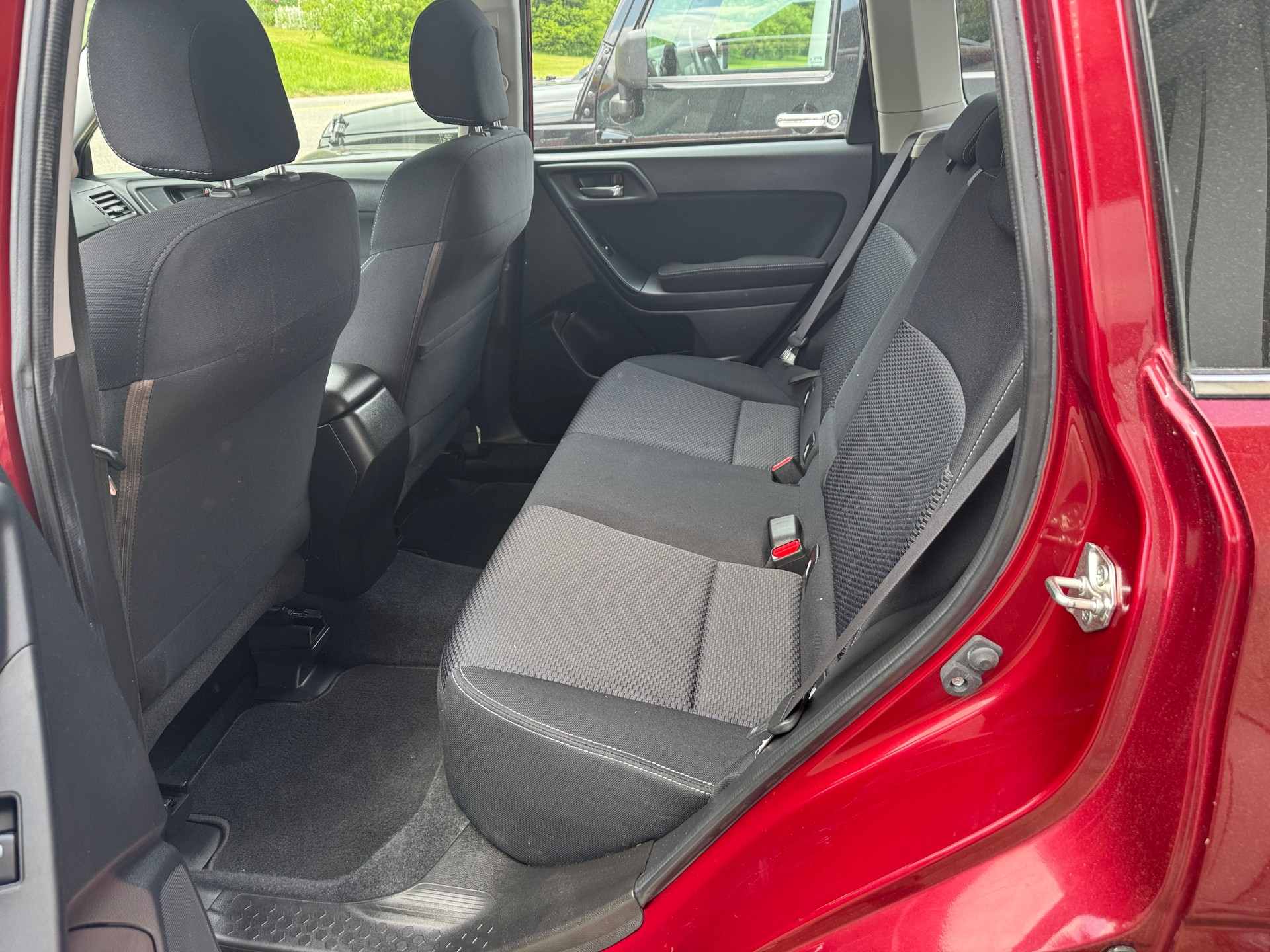 SUBARU Forester 2.0i Swiss Lineartronic-image-7