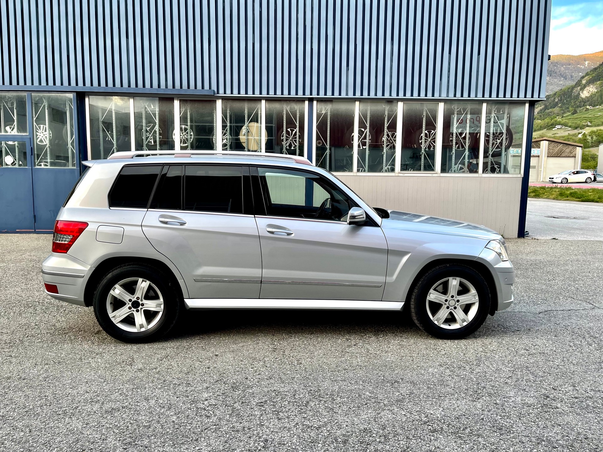 MERCEDES-BENZ GLK 350 CDI (320 CDI) 4Matic 7G-Tronic-image-4