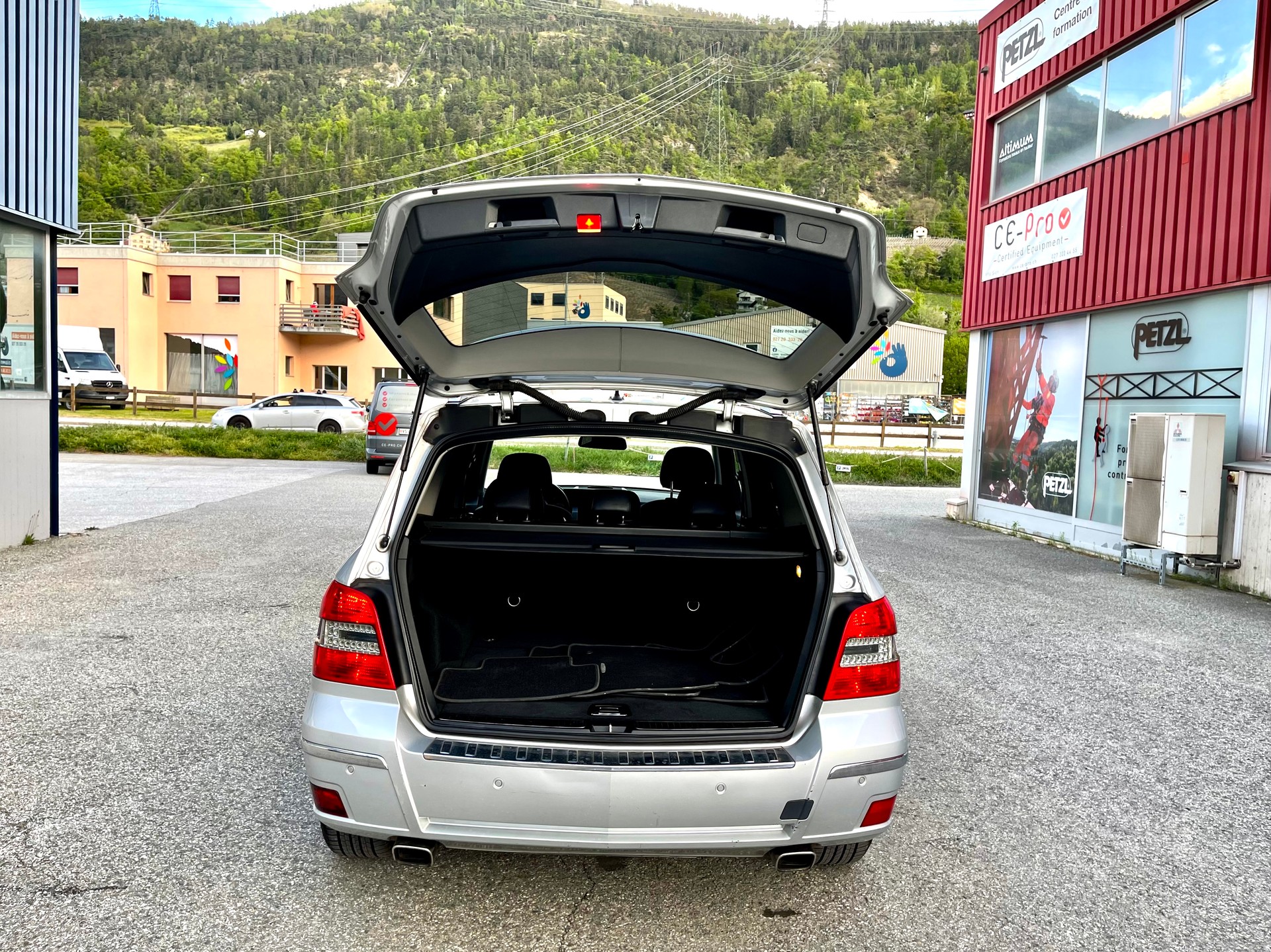MERCEDES-BENZ GLK 350 CDI (320 CDI) 4Matic 7G-Tronic-image-25