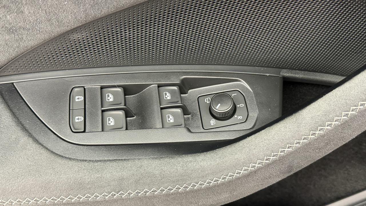 SKODA Kodiaq 2.0 TDI Sportline 4x4-image-8
