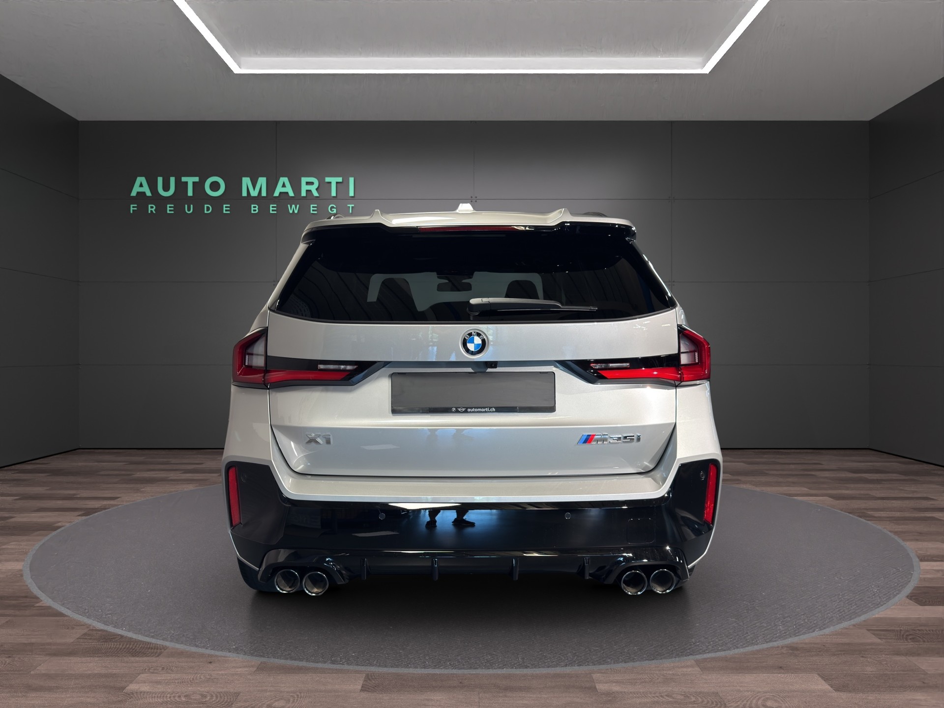 BMW X1 M35i-image-4