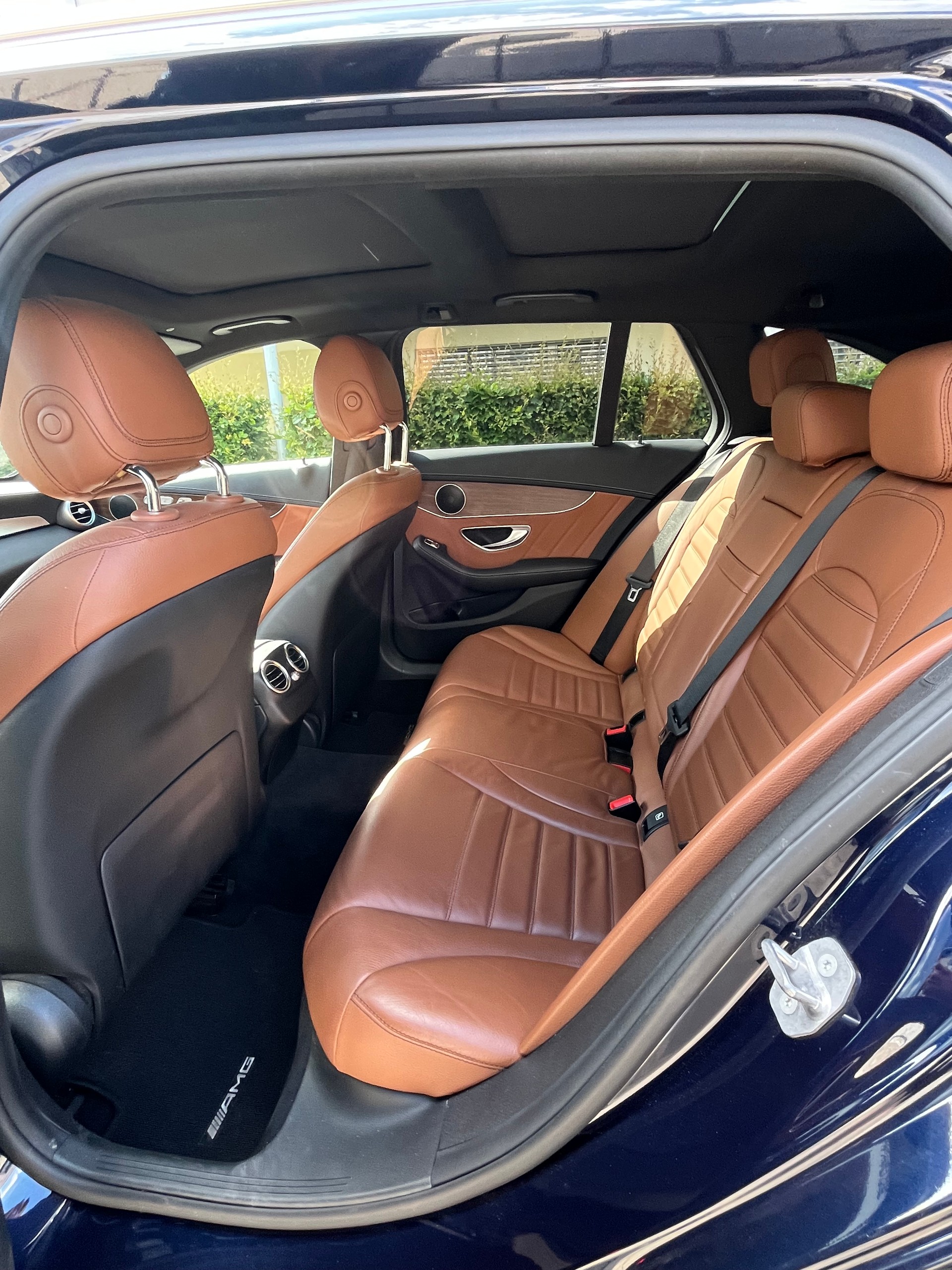 MERCEDES-BENZ C 220 d 4matic-image-5