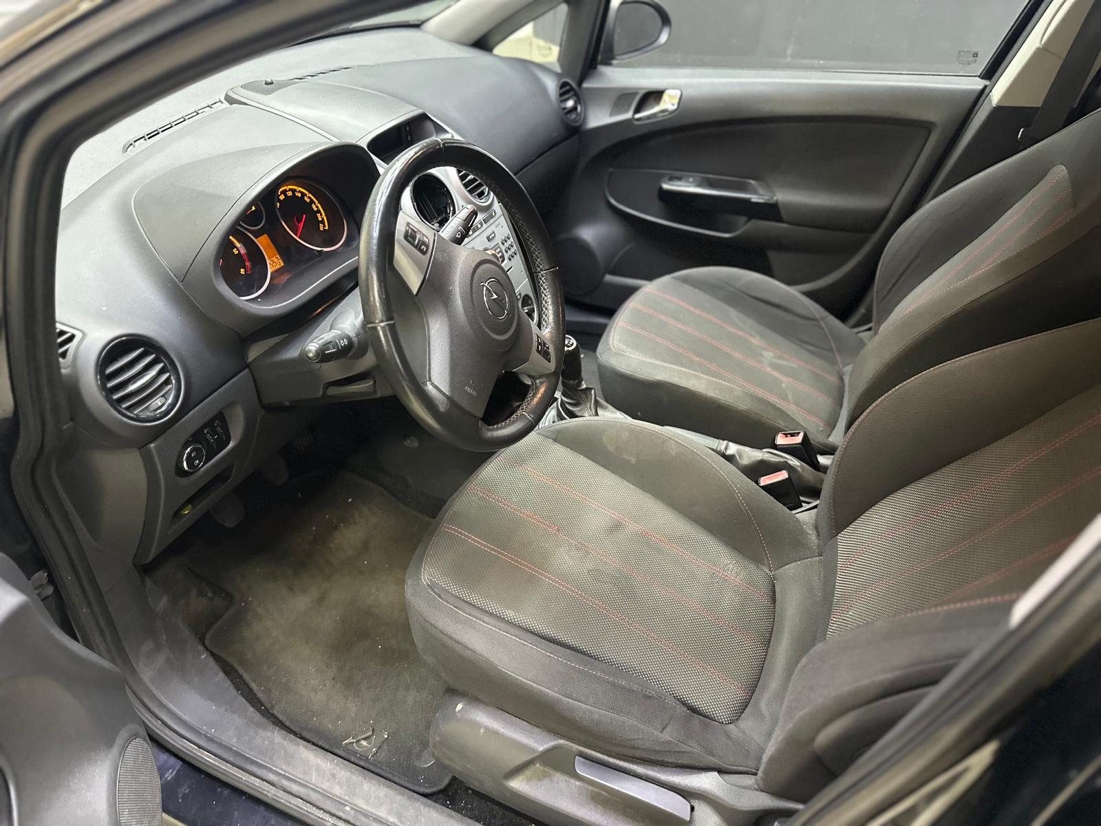OPEL Corsa 1.7 CDTI Sport-image-6