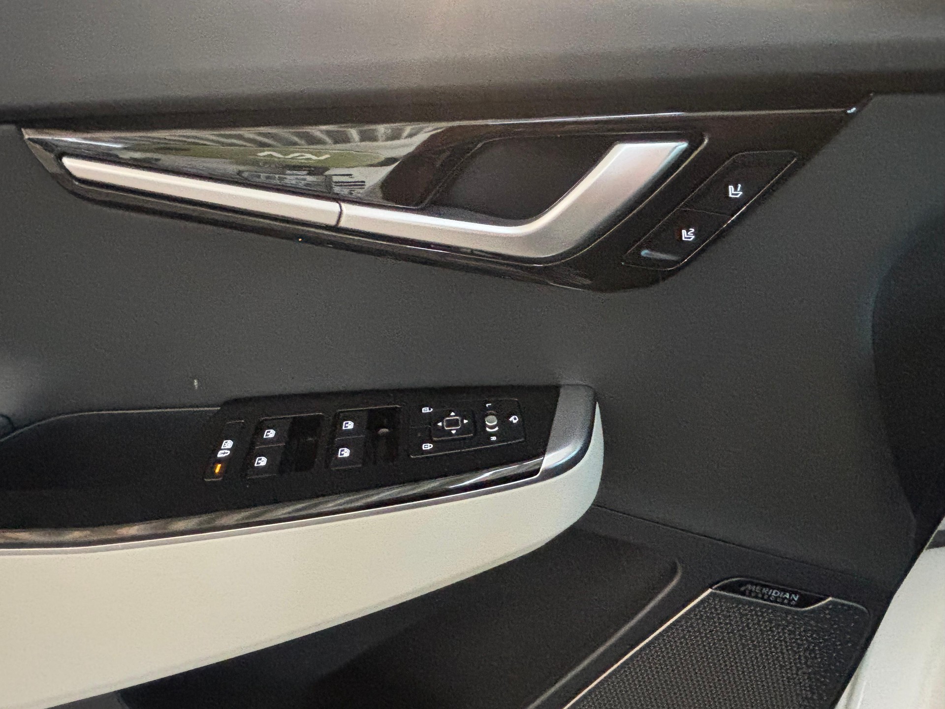 KIA EV6 77 kWh GT-Line 4x4-image-9