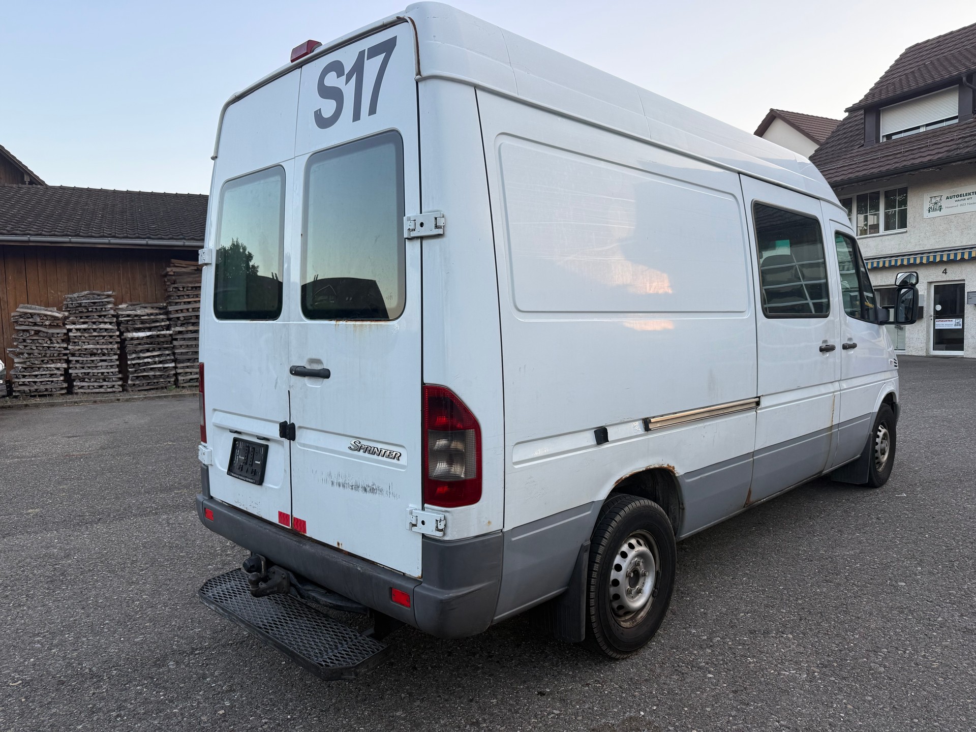 MERCEDES-BENZ Sprinter 313 CDI-image-4