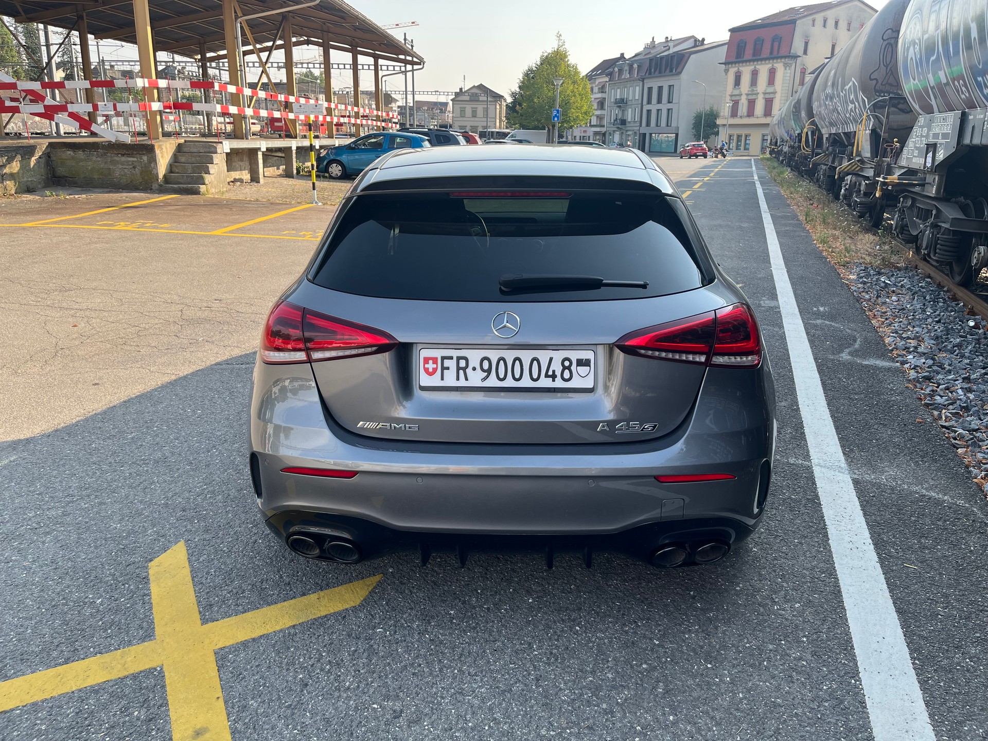 MERCEDES-BENZ A 45 S AMG 4matic+-image-3