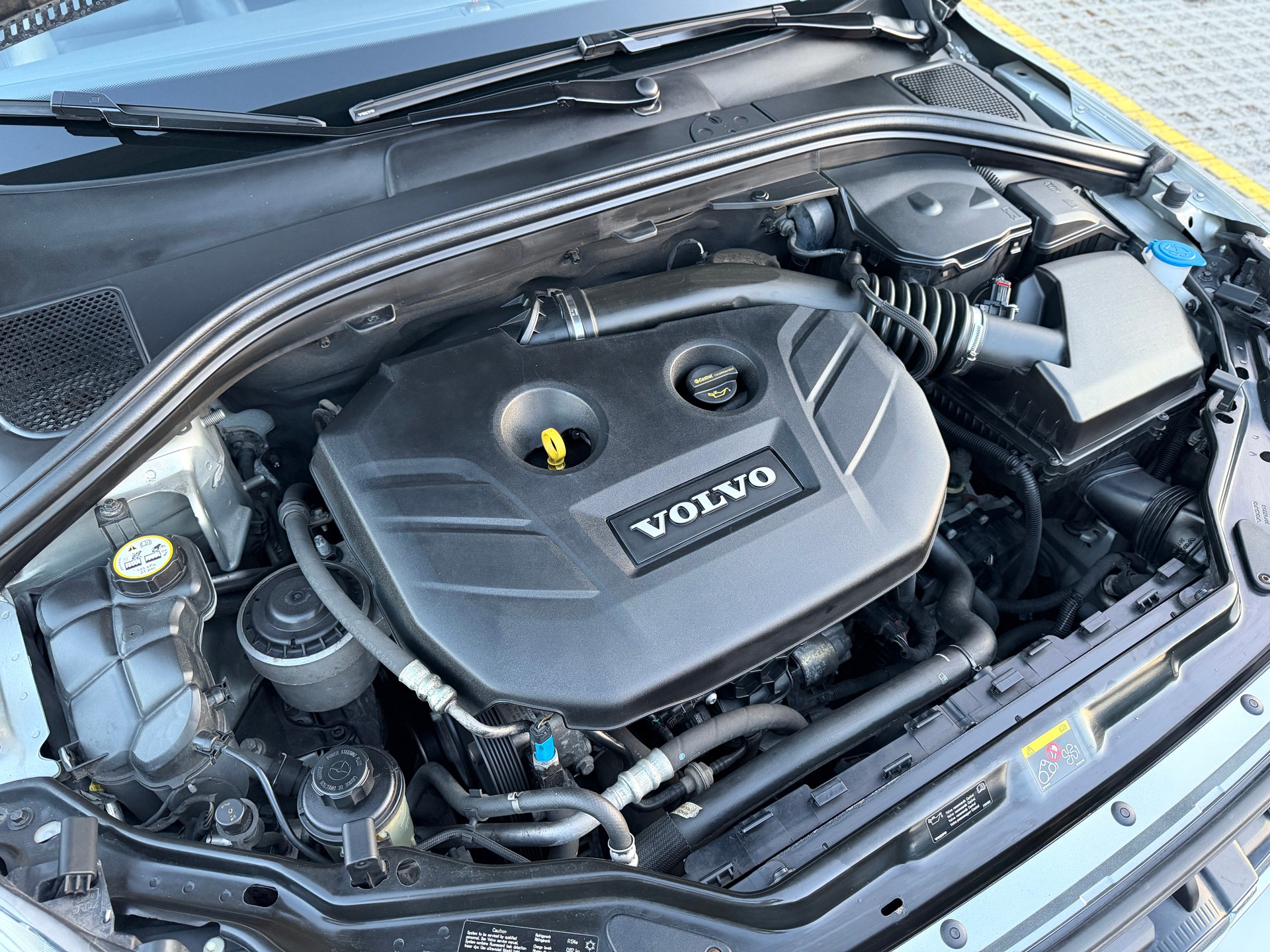 VOLVO XC60 T5 Summum Powershift-image-11