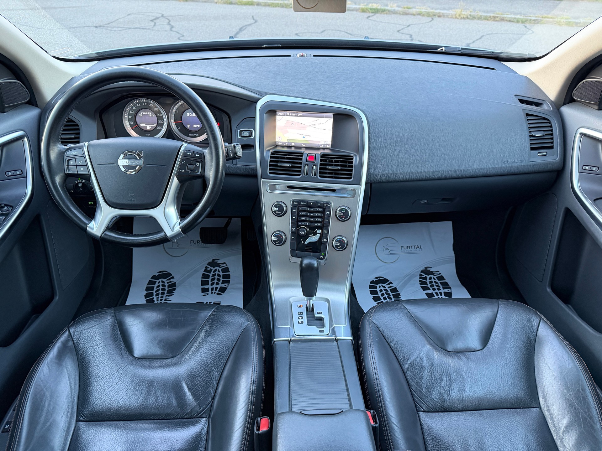 VOLVO XC60 T5 Summum Powershift-image-12