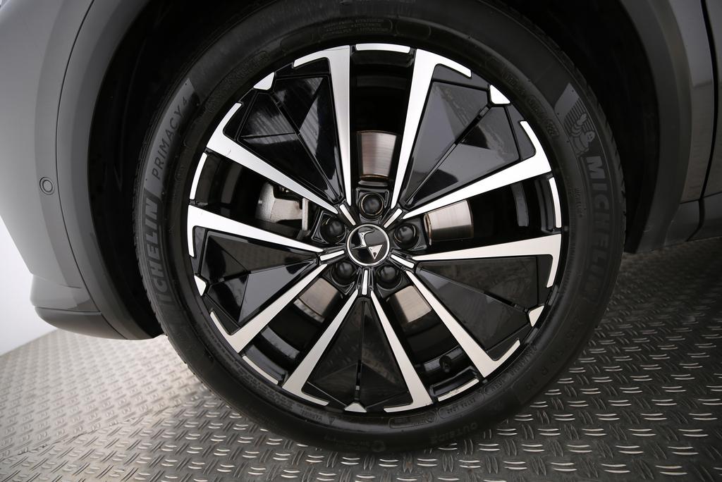 DS AUTOMOBILES 7 1.6 E-Tense Opéra-image-9