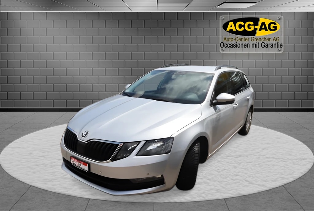 SKODA Octavia Combi 1.6 TDI Ambition DSG ** Navigation ** PDC ** Frisch ab MFK & Service **-image-2