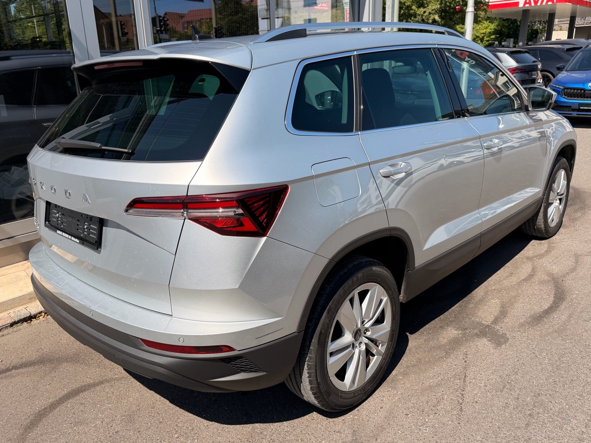 SKODA Karoq Selection *** ACC & RÜCKFAHRKAMERA ***-showroom-element-3