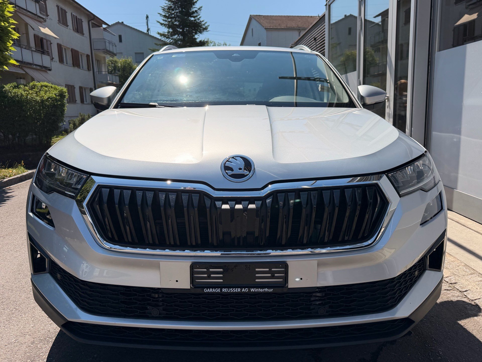 SKODA Karoq Selection *** ACC & RÜCKFAHRKAMERA ***-showroom-element-1