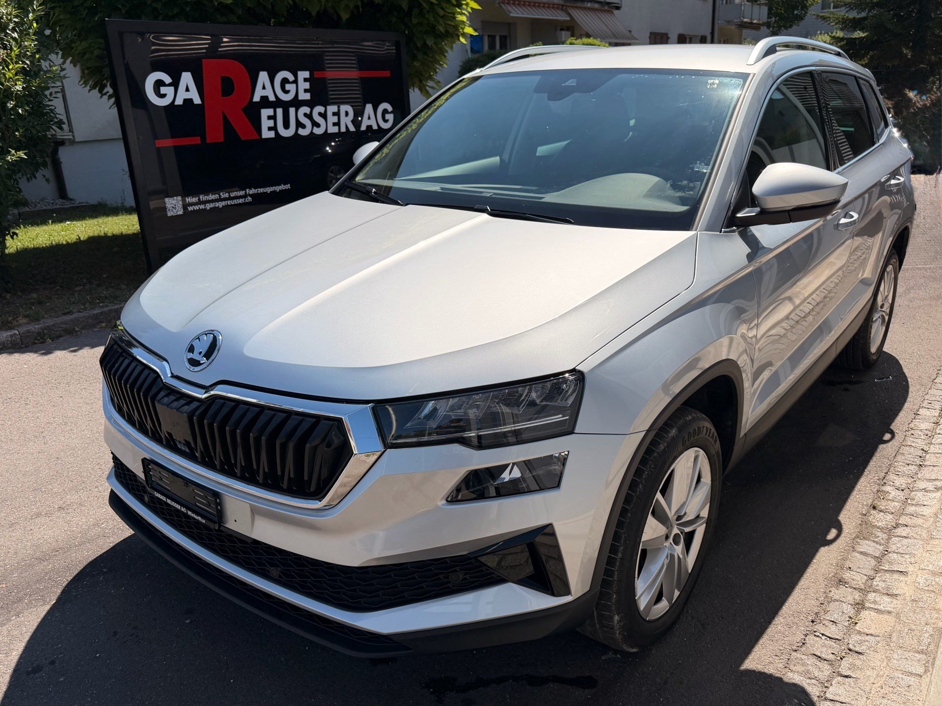 SKODA Karoq Selection *** ACC & RÜCKFAHRKAMERA ***