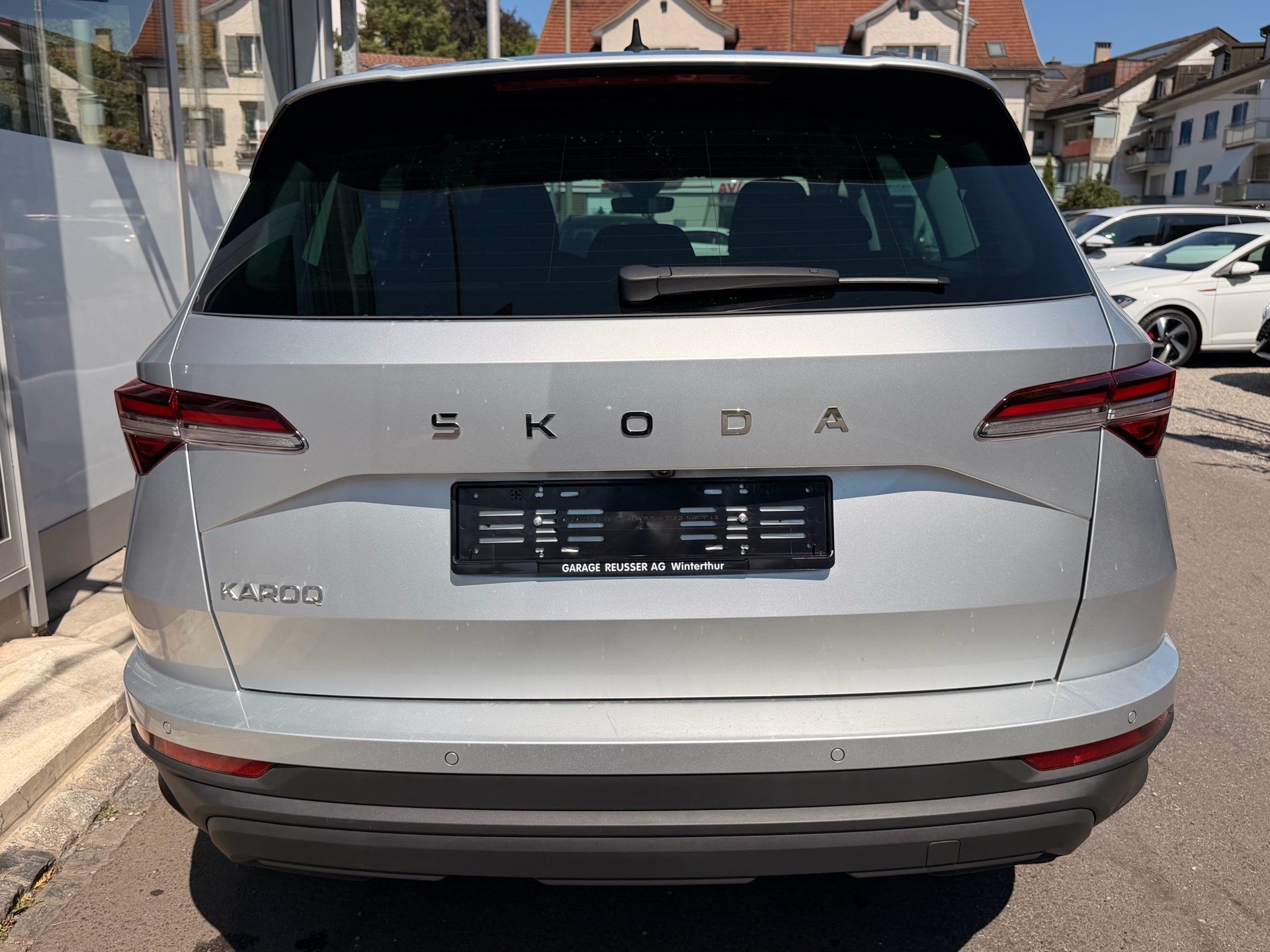 SKODA Karoq Selection *** ACC & RÜCKFAHRKAMERA ***-image-4